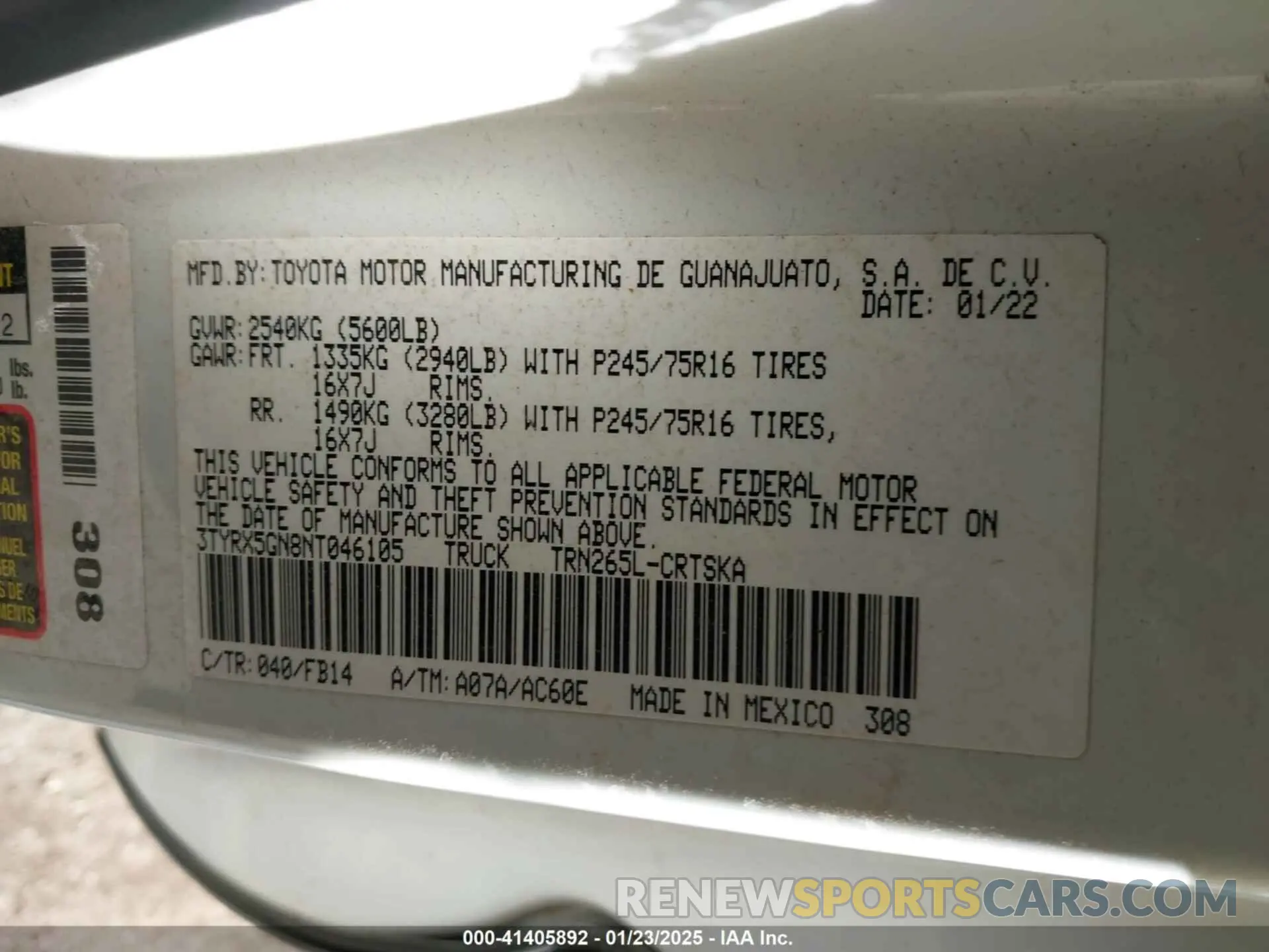 9 Photograph of a damaged car 3TYRX5GN8NT046105 TOYOTA TACOMA 2022
