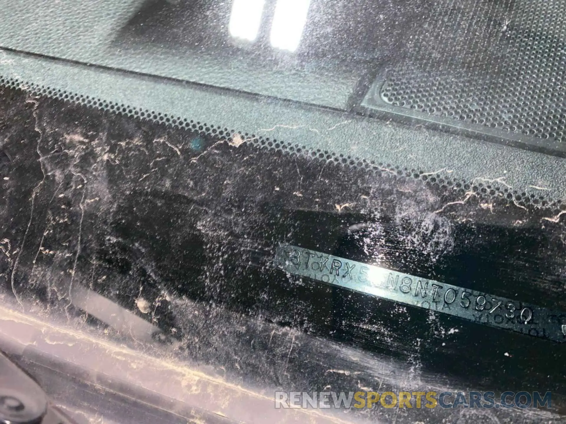 9 Photograph of a damaged car 3TYRX5GN8NT059730 TOYOTA TACOMA 2022