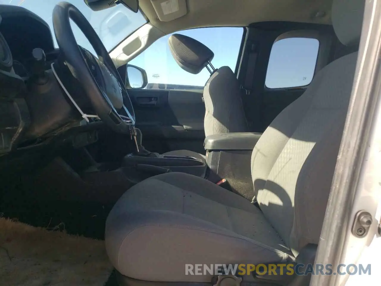 7 Photograph of a damaged car 3TYRX5GN9NT034917 TOYOTA TACOMA 2022
