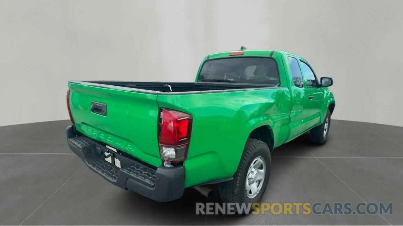4 Photograph of a damaged car 3TYRX5GN9NT057386 TOYOTA TACOMA 2022