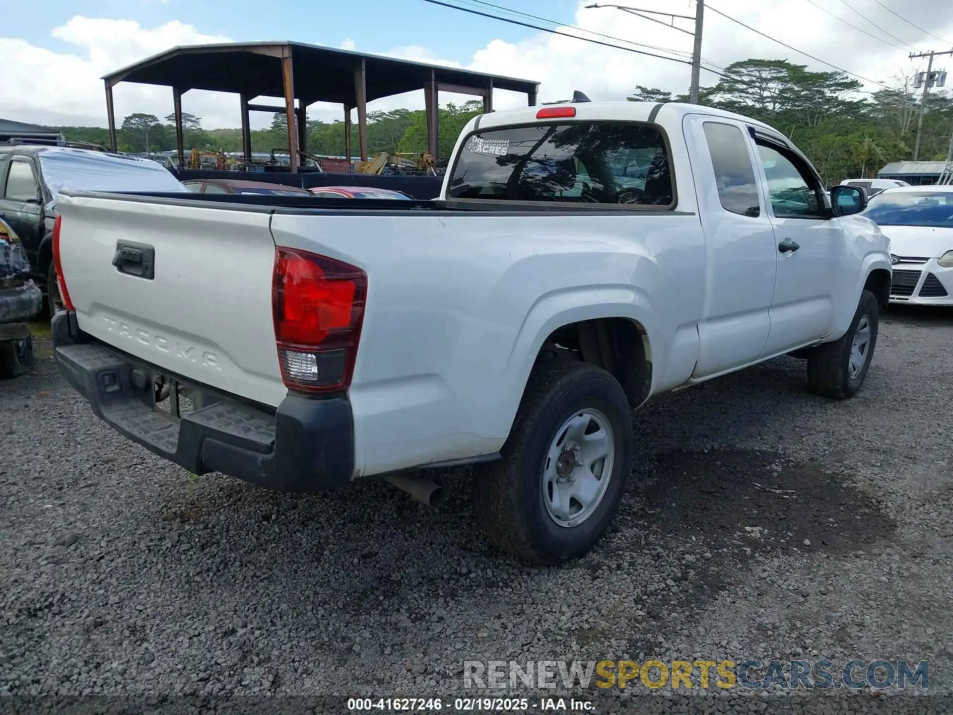 4 Photograph of a damaged car 3TYRX5GNXNT040452 TOYOTA TACOMA 2022