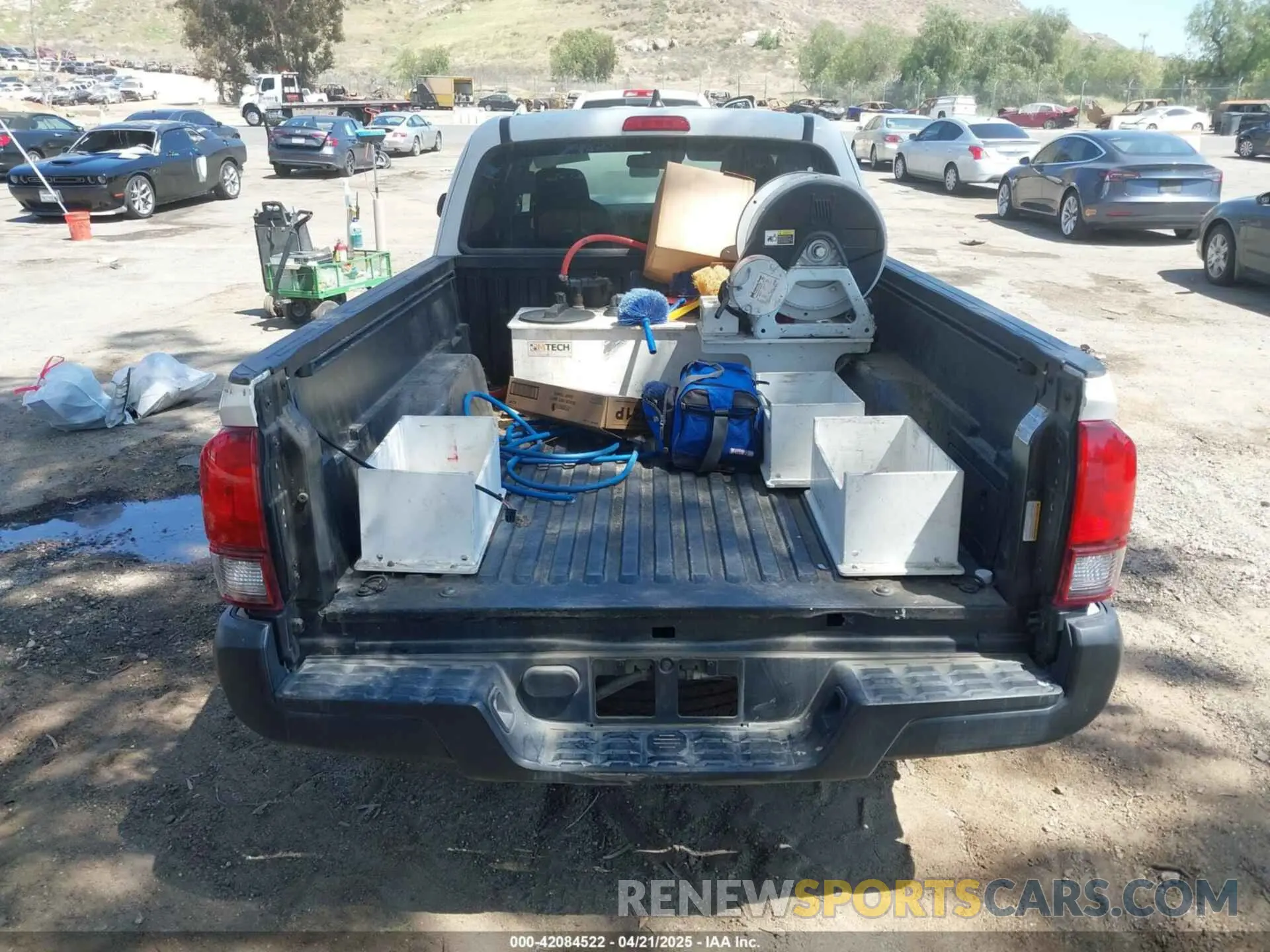 16 Photograph of a damaged car 3TYRX5GNXNT043223 TOYOTA TACOMA 2022