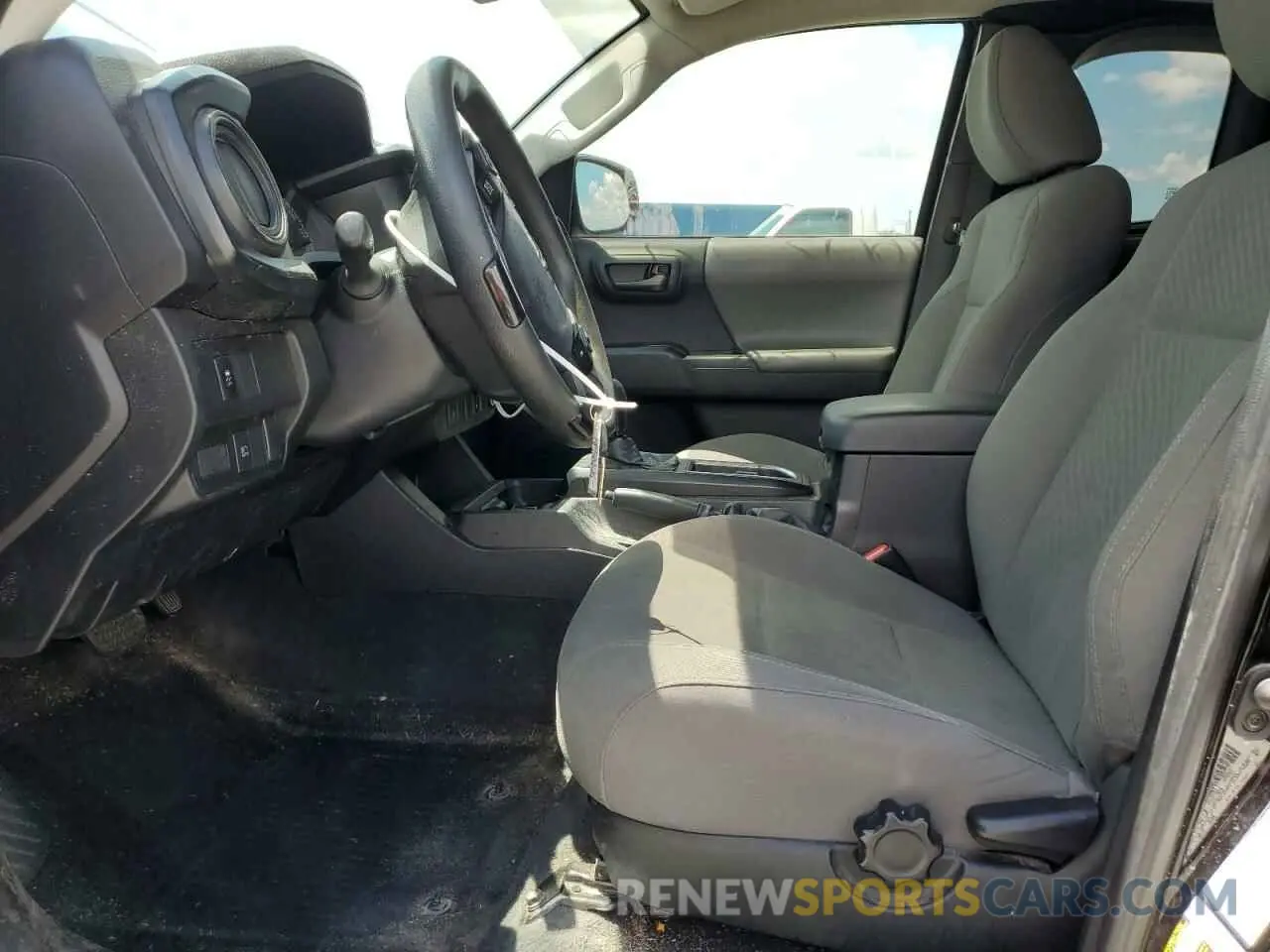 7 Photograph of a damaged car 3TYRX5GNXNT047479 TOYOTA TACOMA 2022