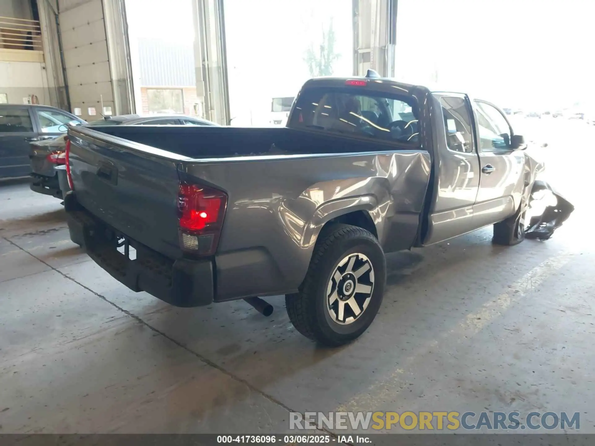 4 Photograph of a damaged car 3TYRX5GNXNT049071 TOYOTA TACOMA 2022
