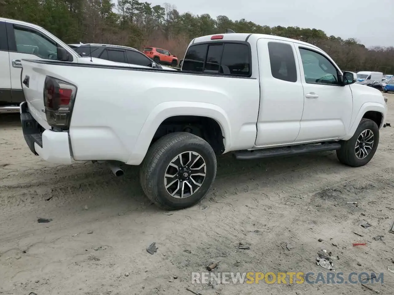 3 Photograph of a damaged car 3TYRZ5CN3NT018602 TOYOTA TACOMA 2022
