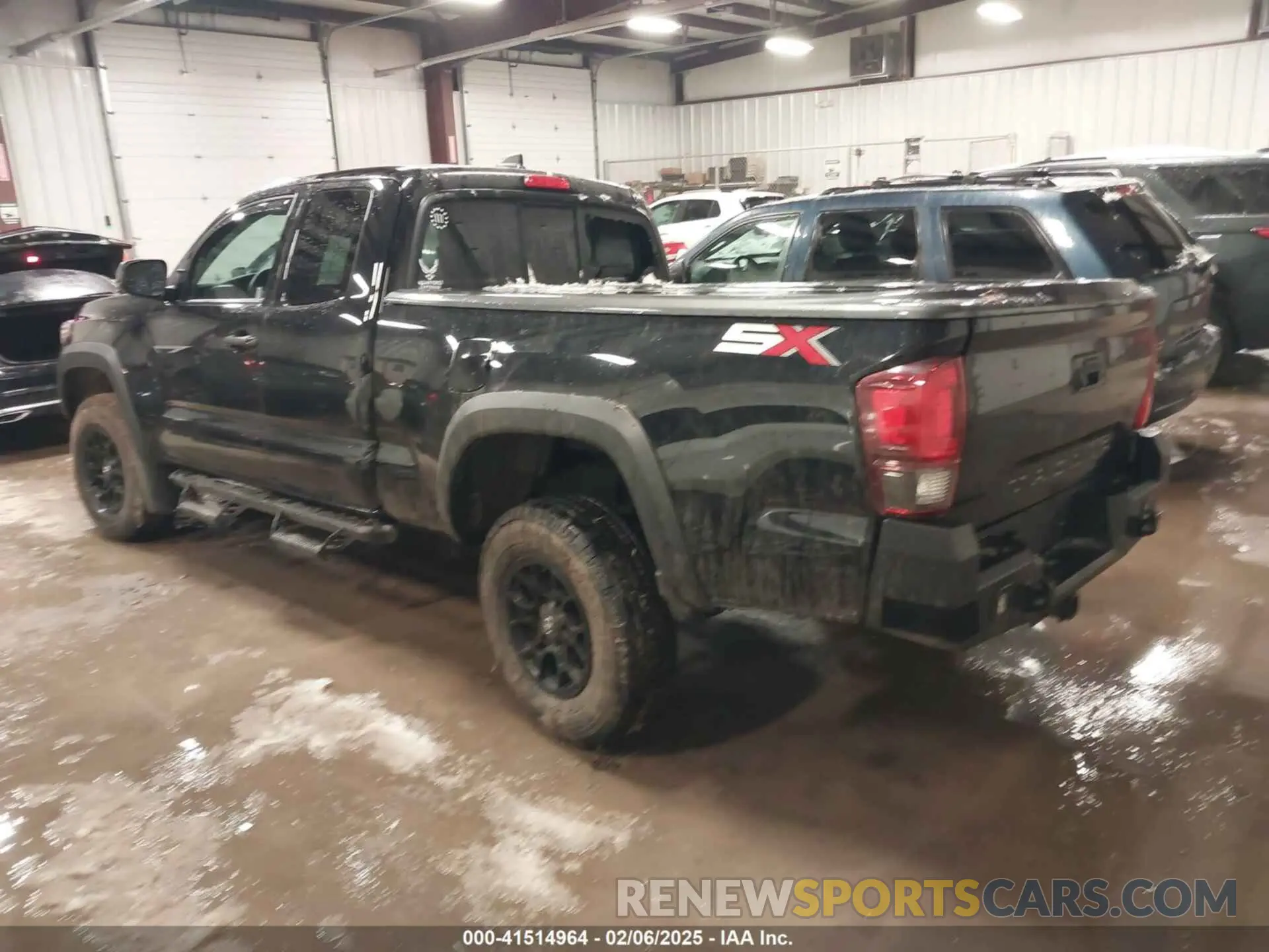 3 Photograph of a damaged car 3TYRZ5CN5NT014891 TOYOTA TACOMA 2022