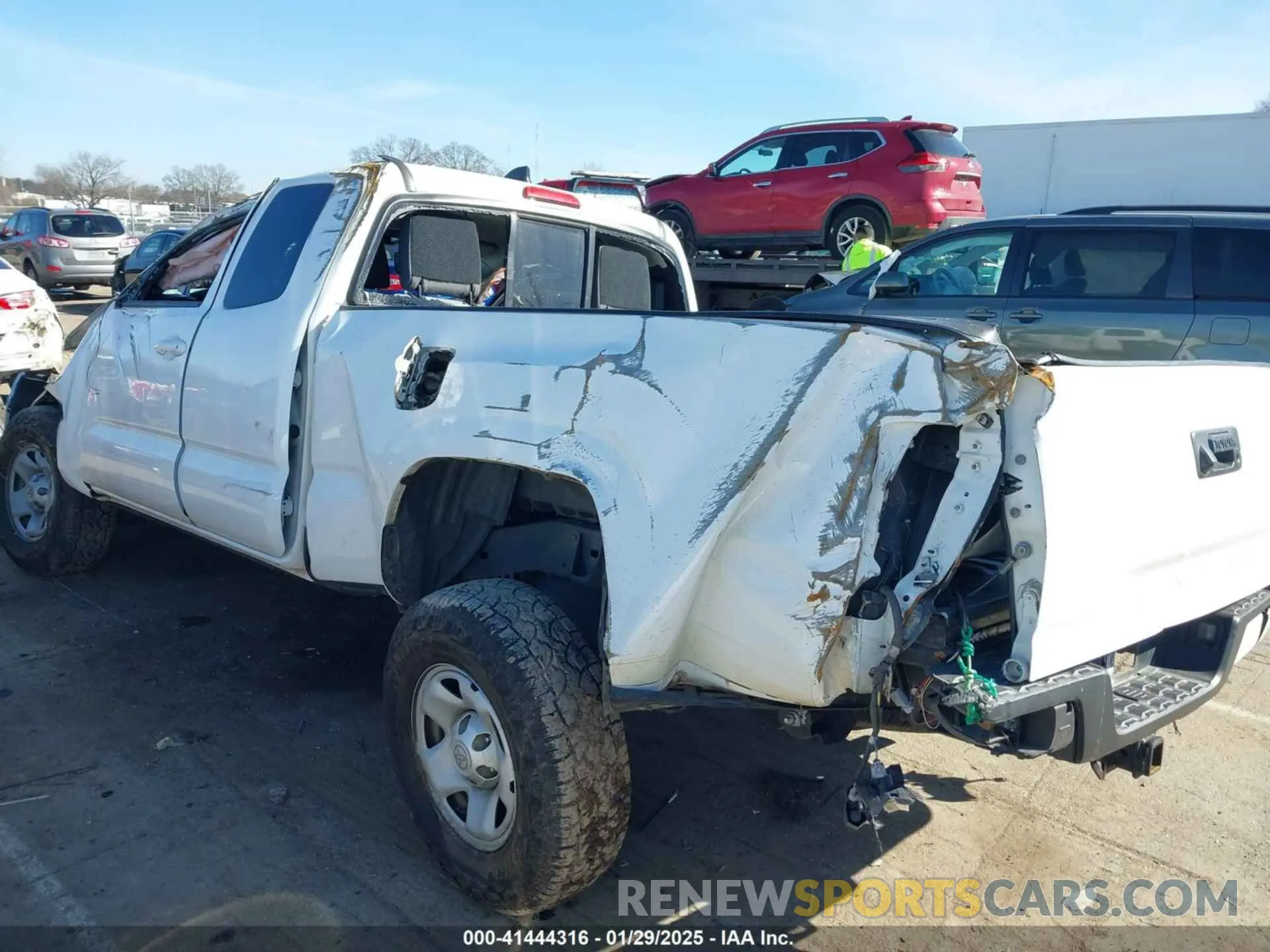 3 Photograph of a damaged car 3TYRZ5CN6NT018593 TOYOTA TACOMA 2022