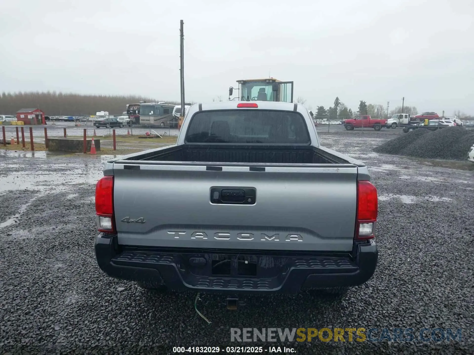 17 Photograph of a damaged car 3TYSX5EN0NT014222 TOYOTA TACOMA 2022