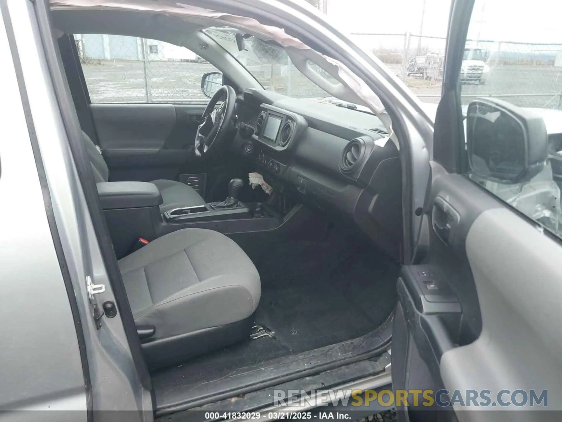 5 Photograph of a damaged car 3TYSX5EN0NT014222 TOYOTA TACOMA 2022