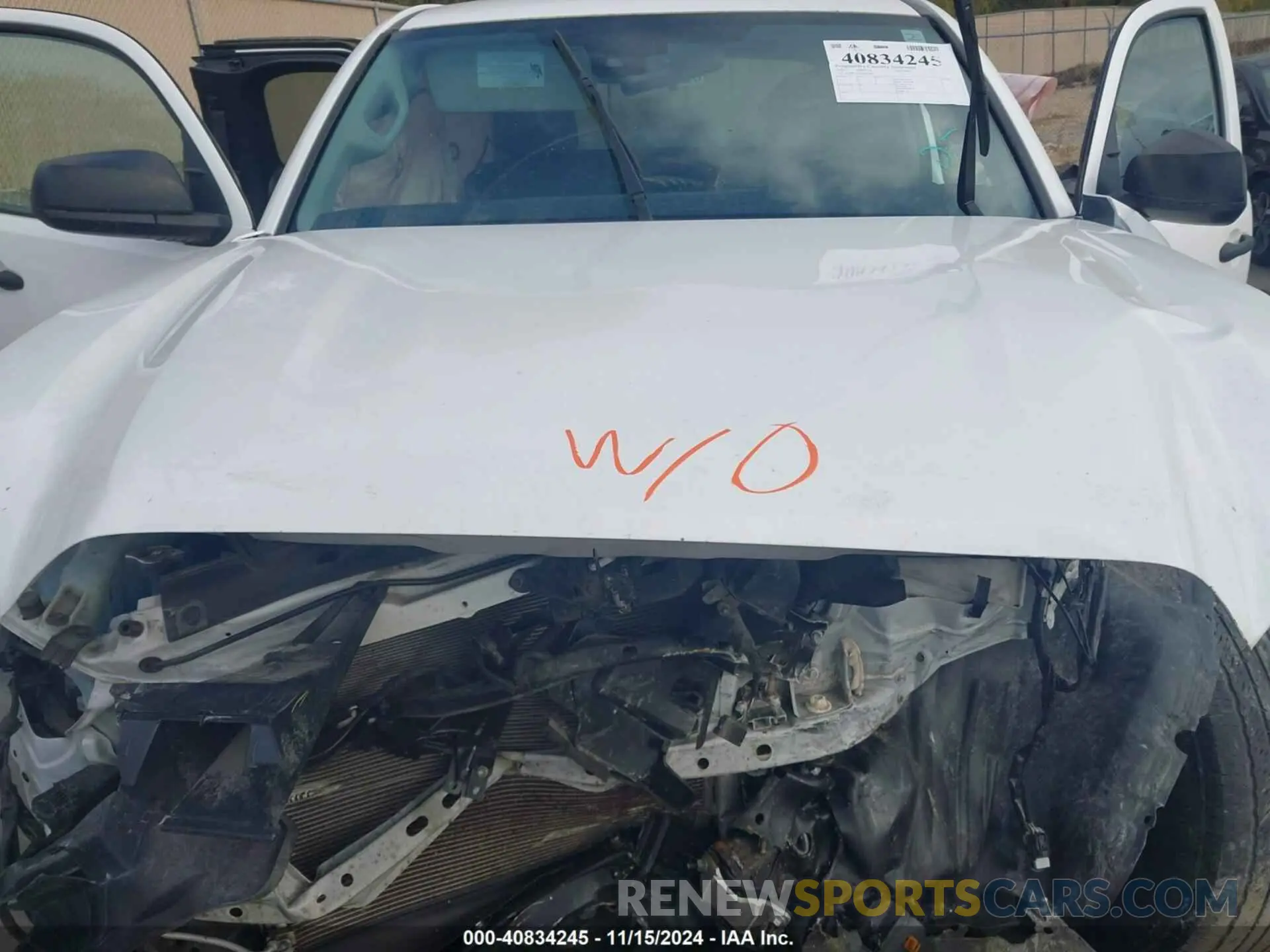 10 Photograph of a damaged car 3TYSX5EN2NT013881 TOYOTA TACOMA 2022