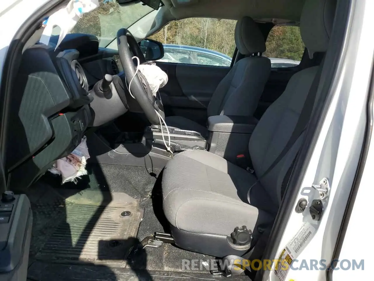 7 Photograph of a damaged car 3TYSX5EN4NT011047 TOYOTA TACOMA 2022