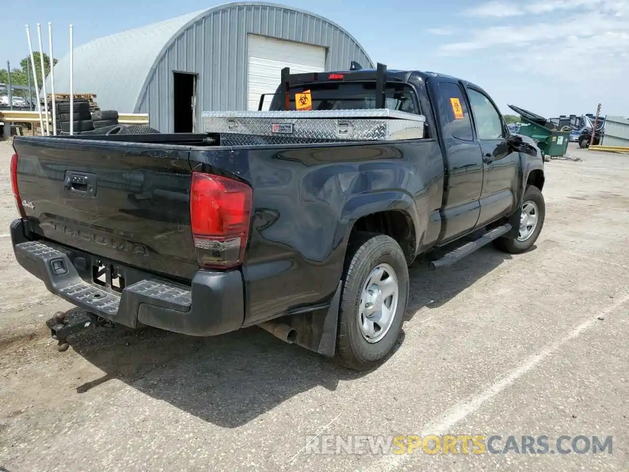 4 Photograph of a damaged car 3TYSX5EN8NT011388 TOYOTA TACOMA 2022