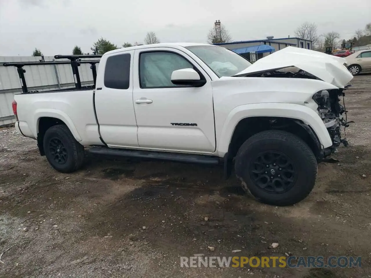 4 Photograph of a damaged car 3TYSZ5AN0NT090460 TOYOTA TACOMA 2022