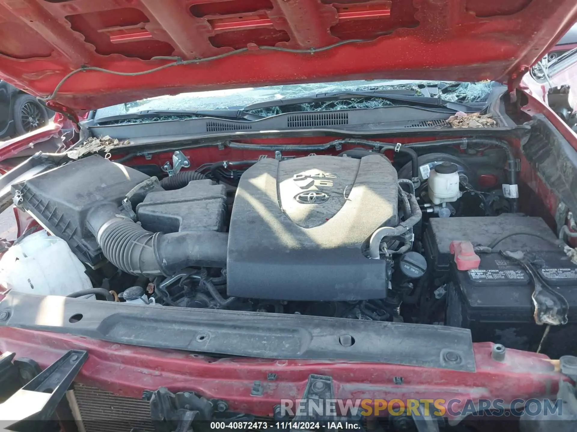 10 Photograph of a damaged car 3TYSZ5AN2NT074373 TOYOTA TACOMA 2022
