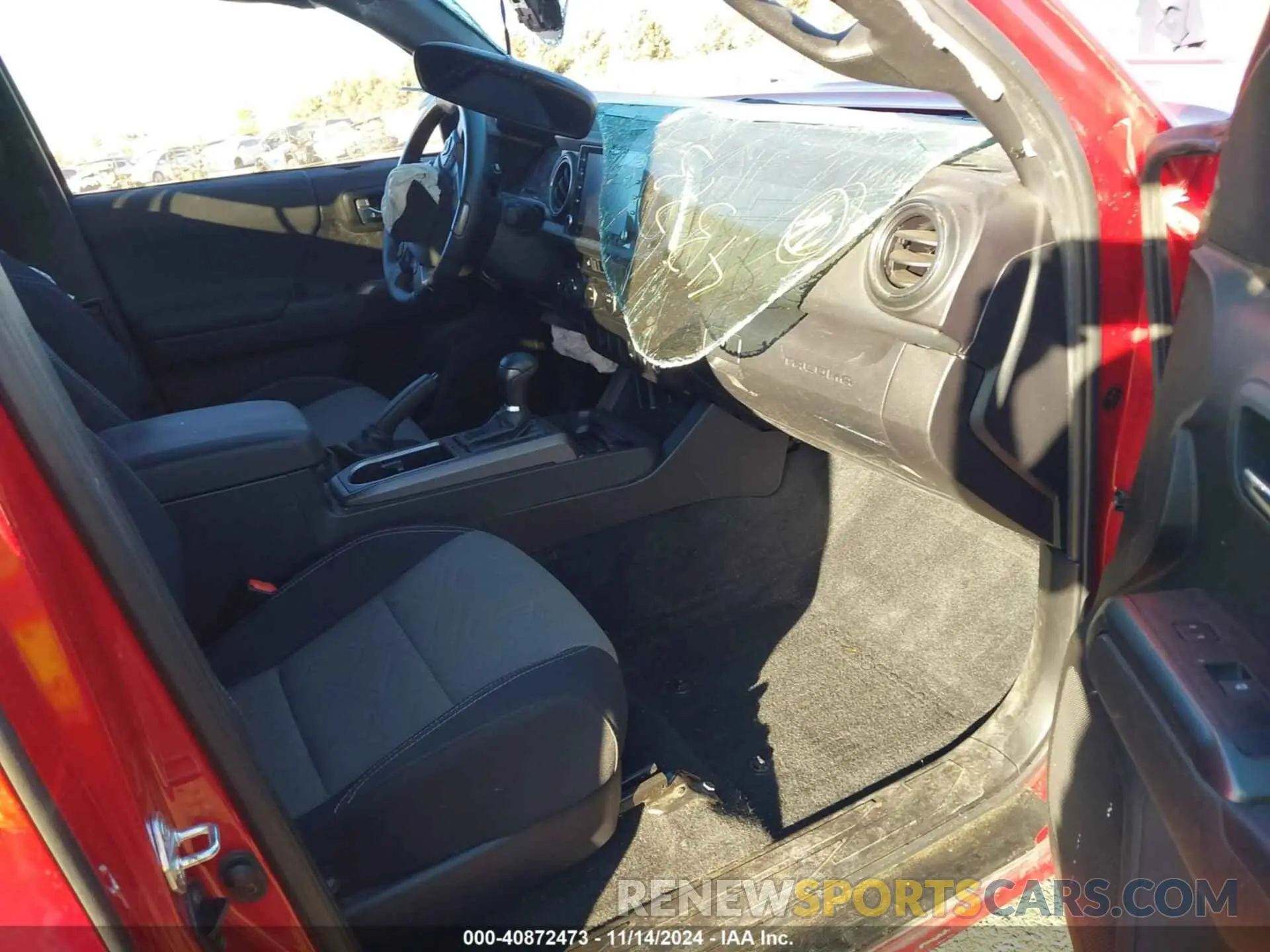 5 Photograph of a damaged car 3TYSZ5AN2NT074373 TOYOTA TACOMA 2022