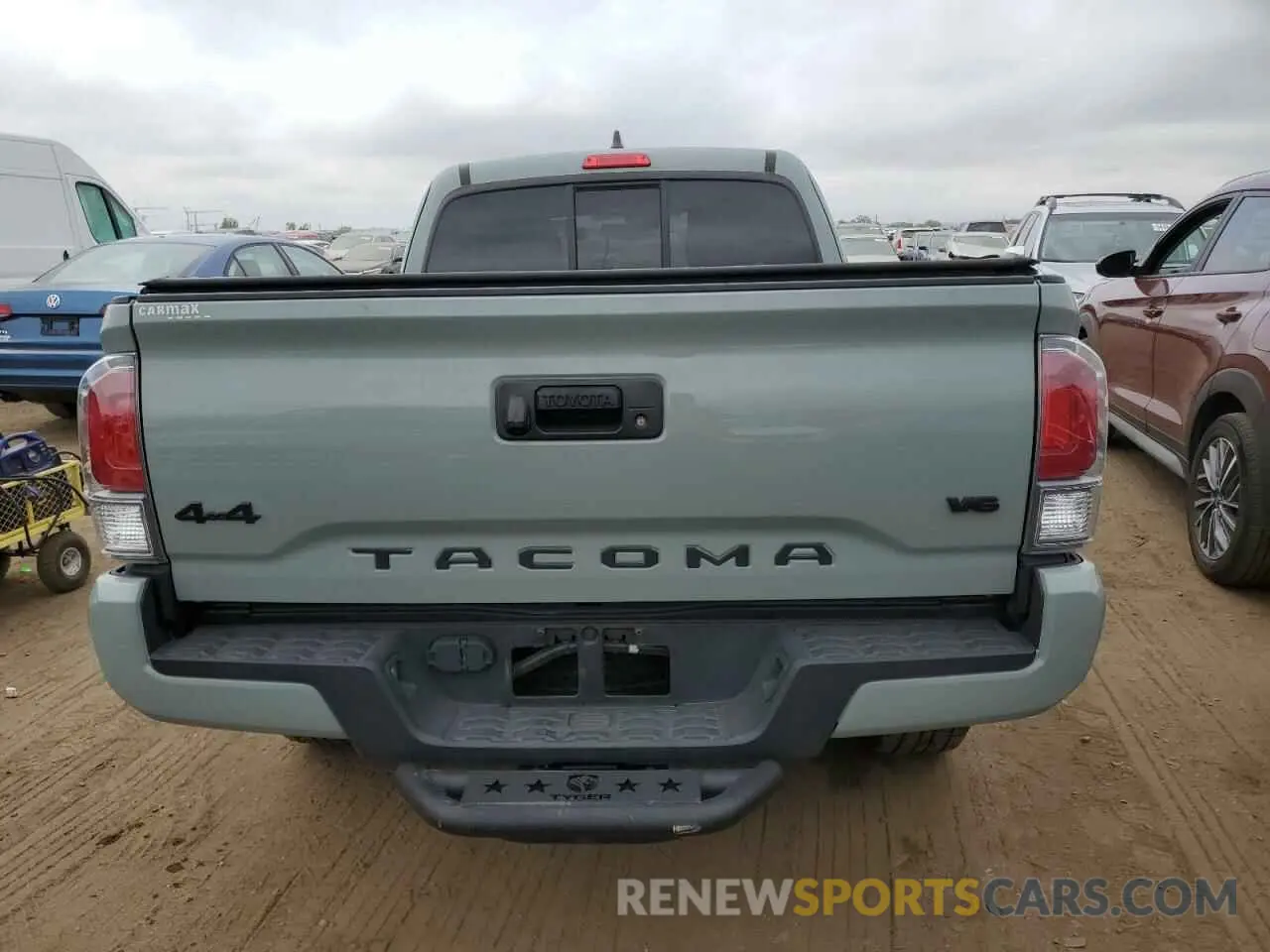 6 Photograph of a damaged car 3TYSZ5AN3NT057811 TOYOTA TACOMA 2022