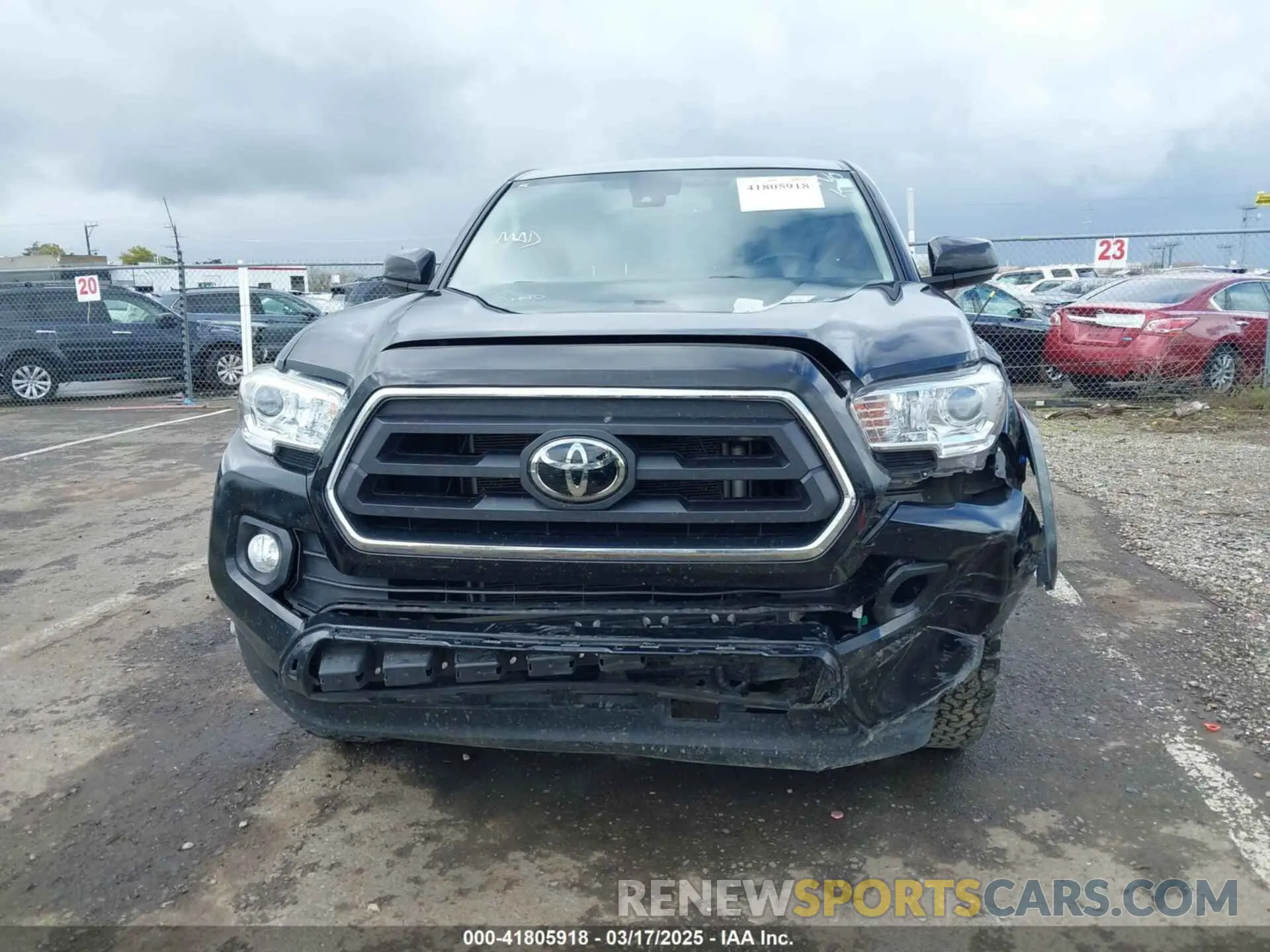 12 Photograph of a damaged car 3TYSZ5AN4NT081146 TOYOTA TACOMA 2022