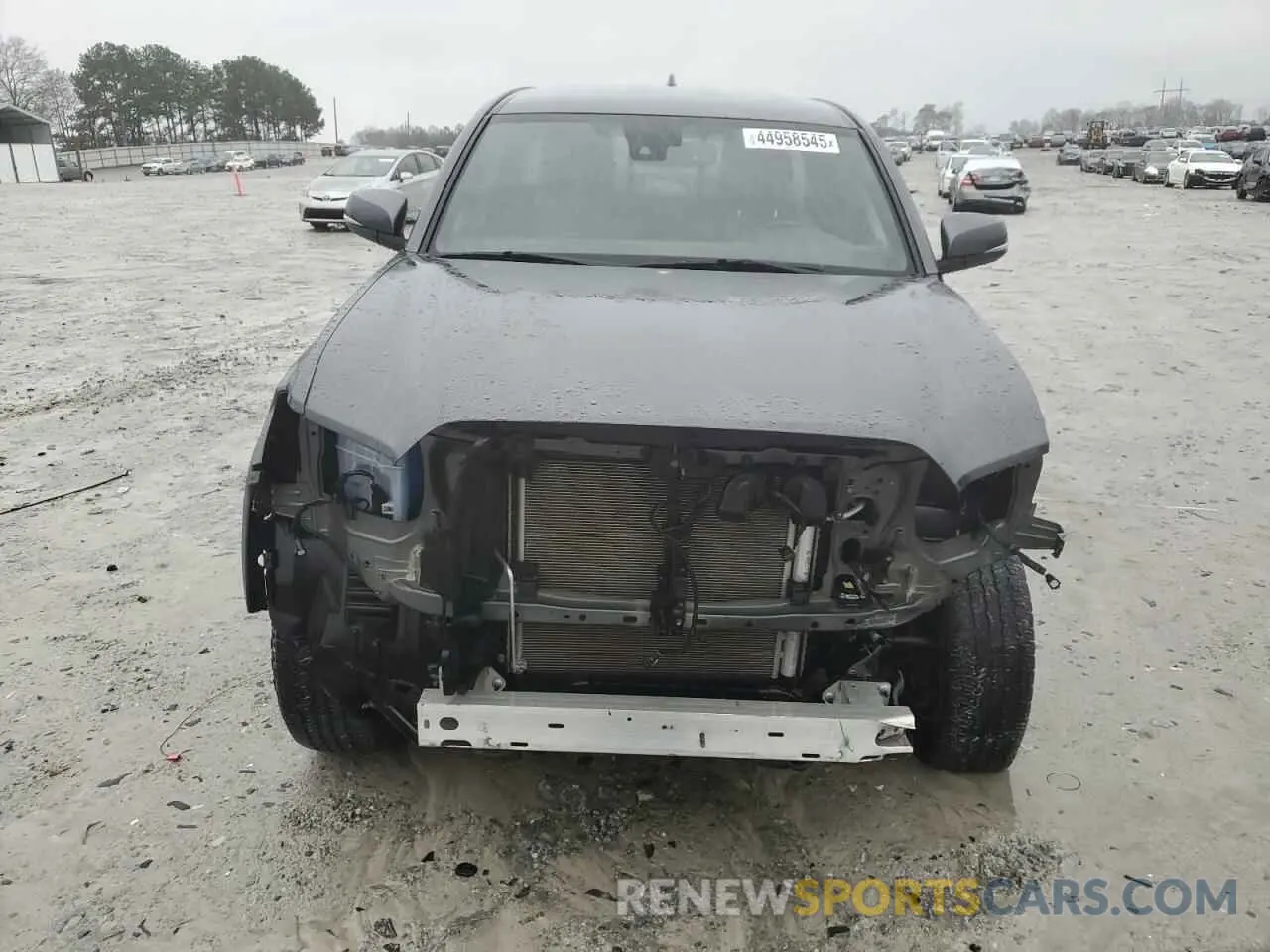 5 Photograph of a damaged car 3TYSZ5AN4NT083026 TOYOTA TACOMA 2022