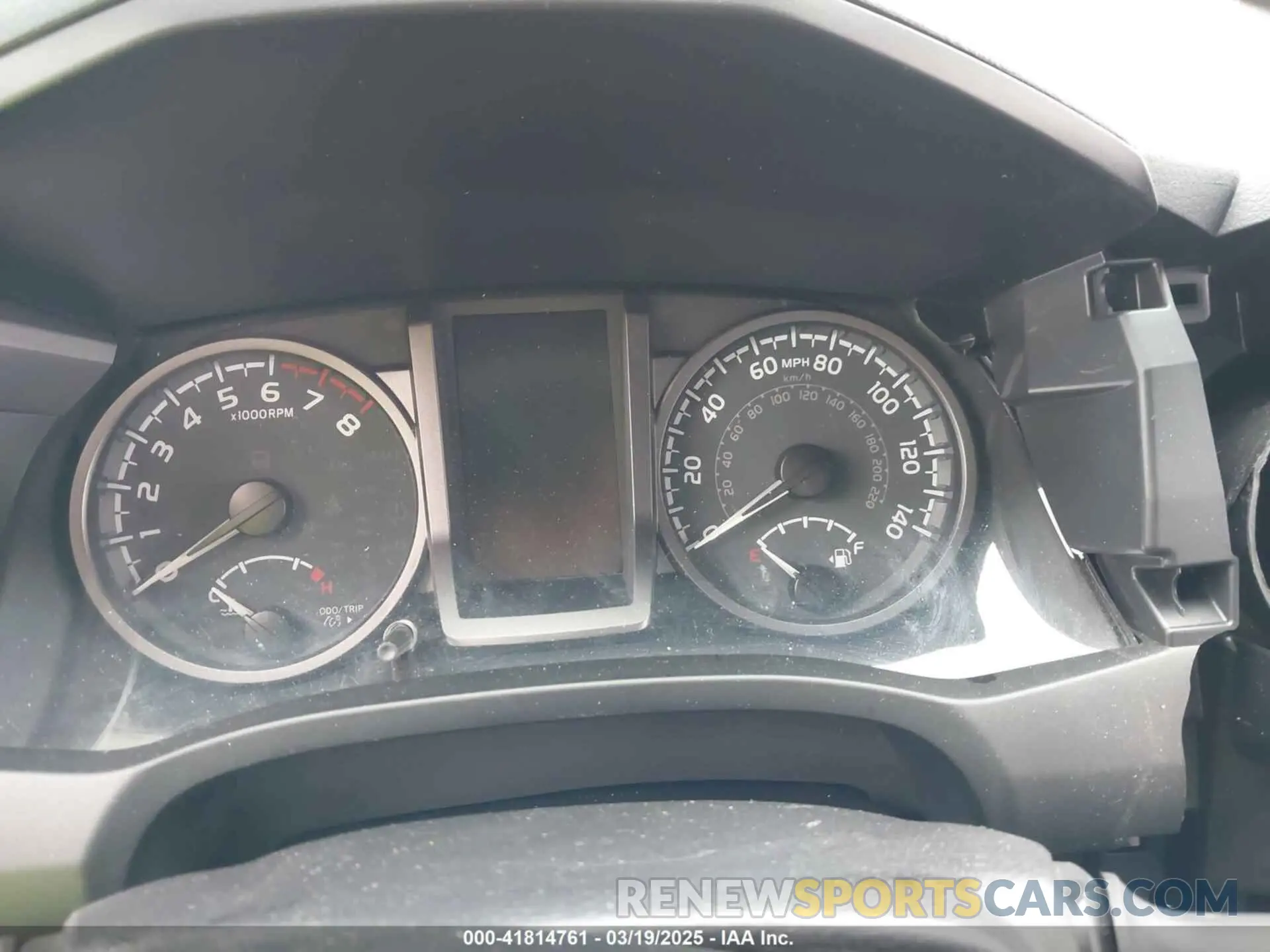 7 Photograph of a damaged car 3TYSZ5AN7NT073087 TOYOTA TACOMA 2022