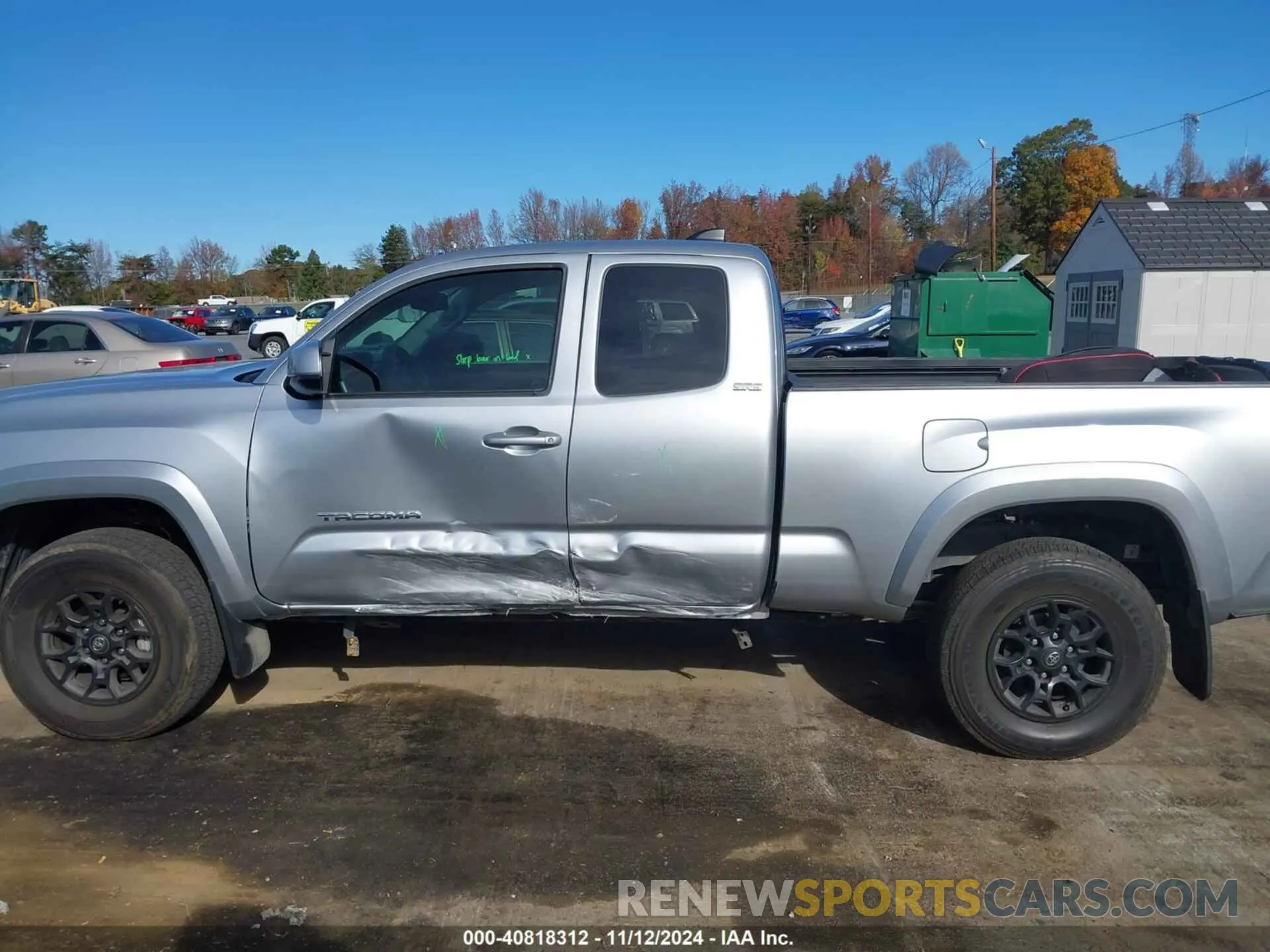 15 Photograph of a damaged car 3TYSZ5ANXNT089302 TOYOTA TACOMA 2022