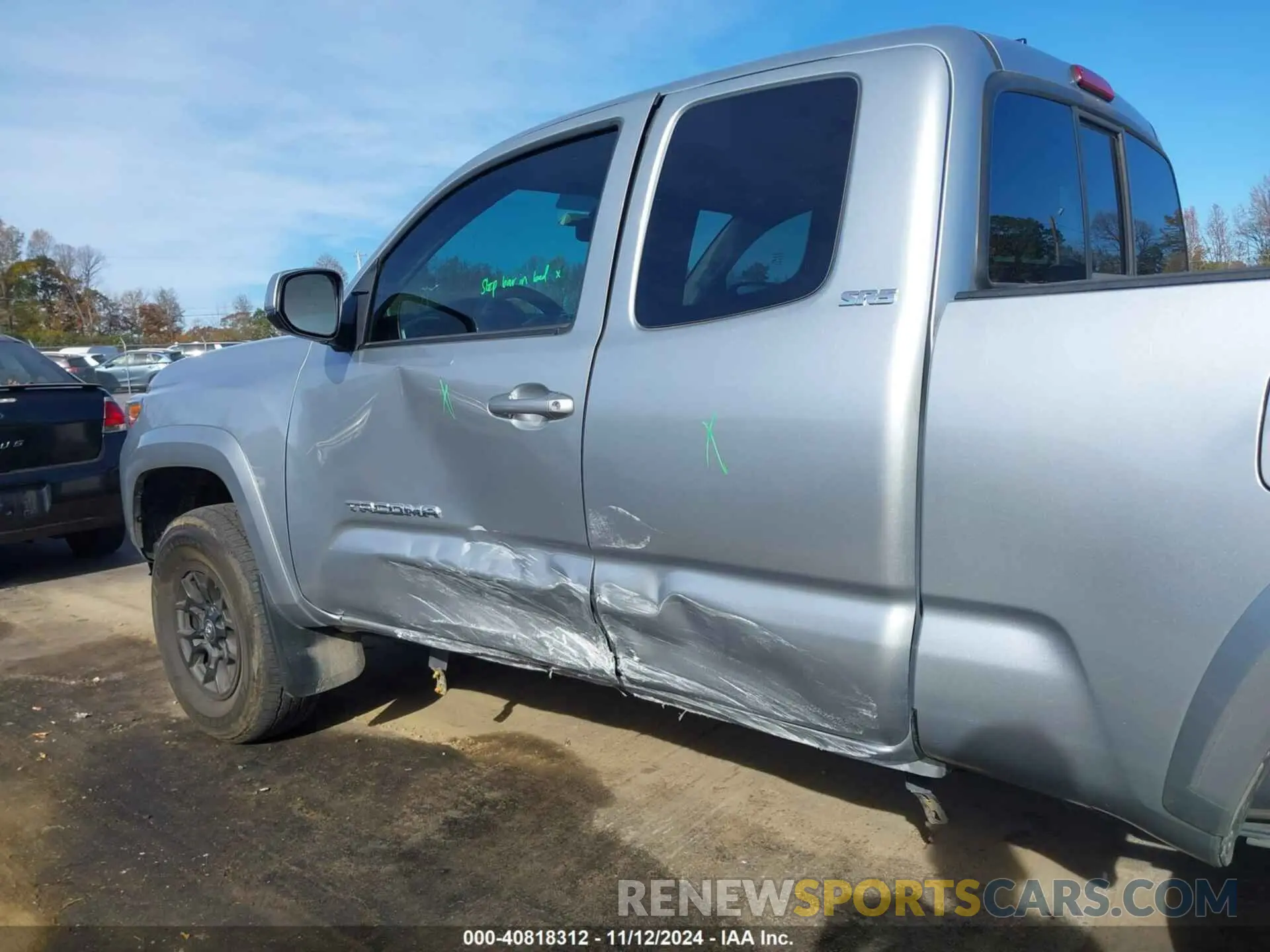 6 Photograph of a damaged car 3TYSZ5ANXNT089302 TOYOTA TACOMA 2022