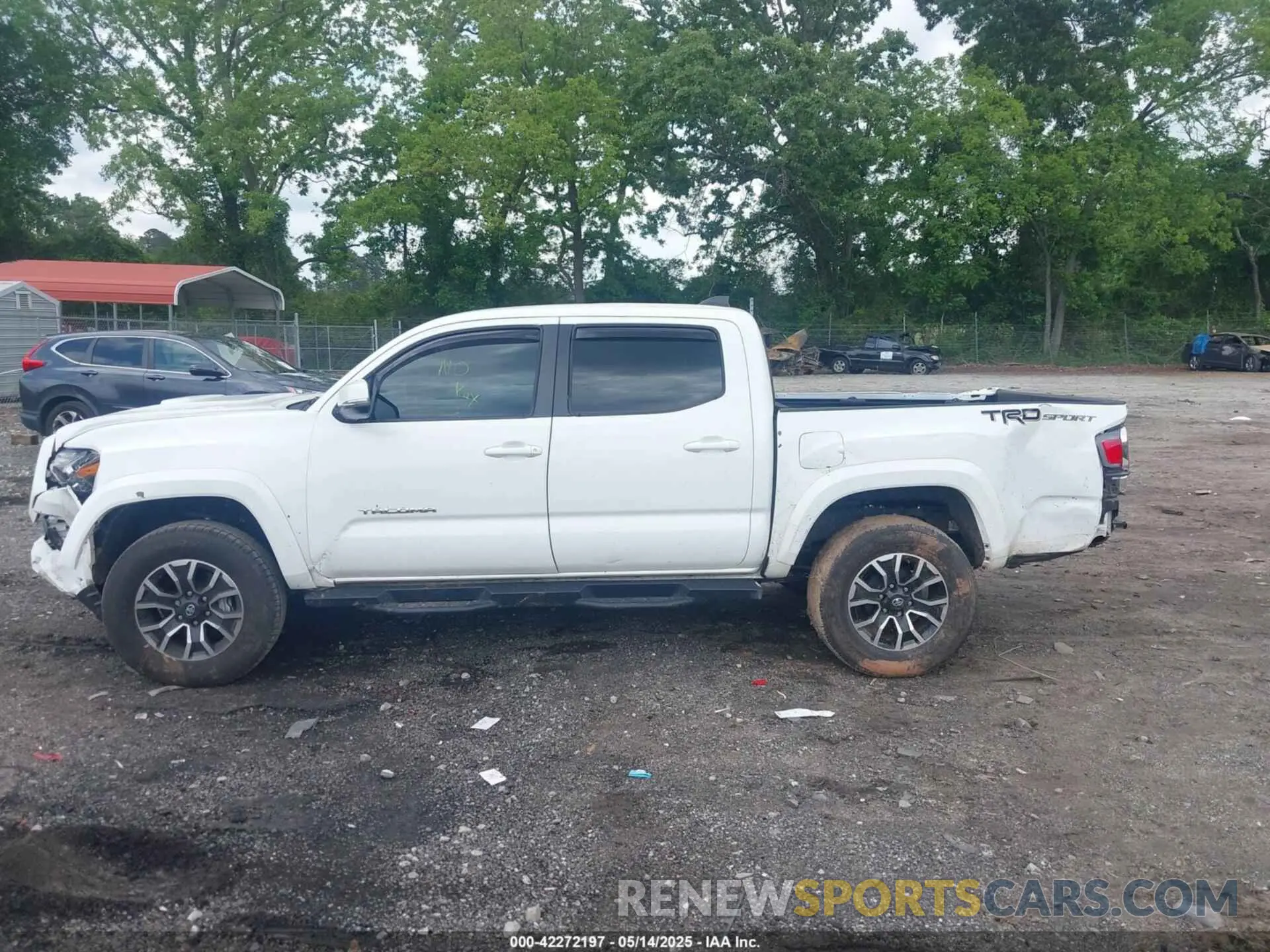 13 Photograph of a damaged car 3TMAZ5CN0PM208031 TOYOTA TACOMA 2023