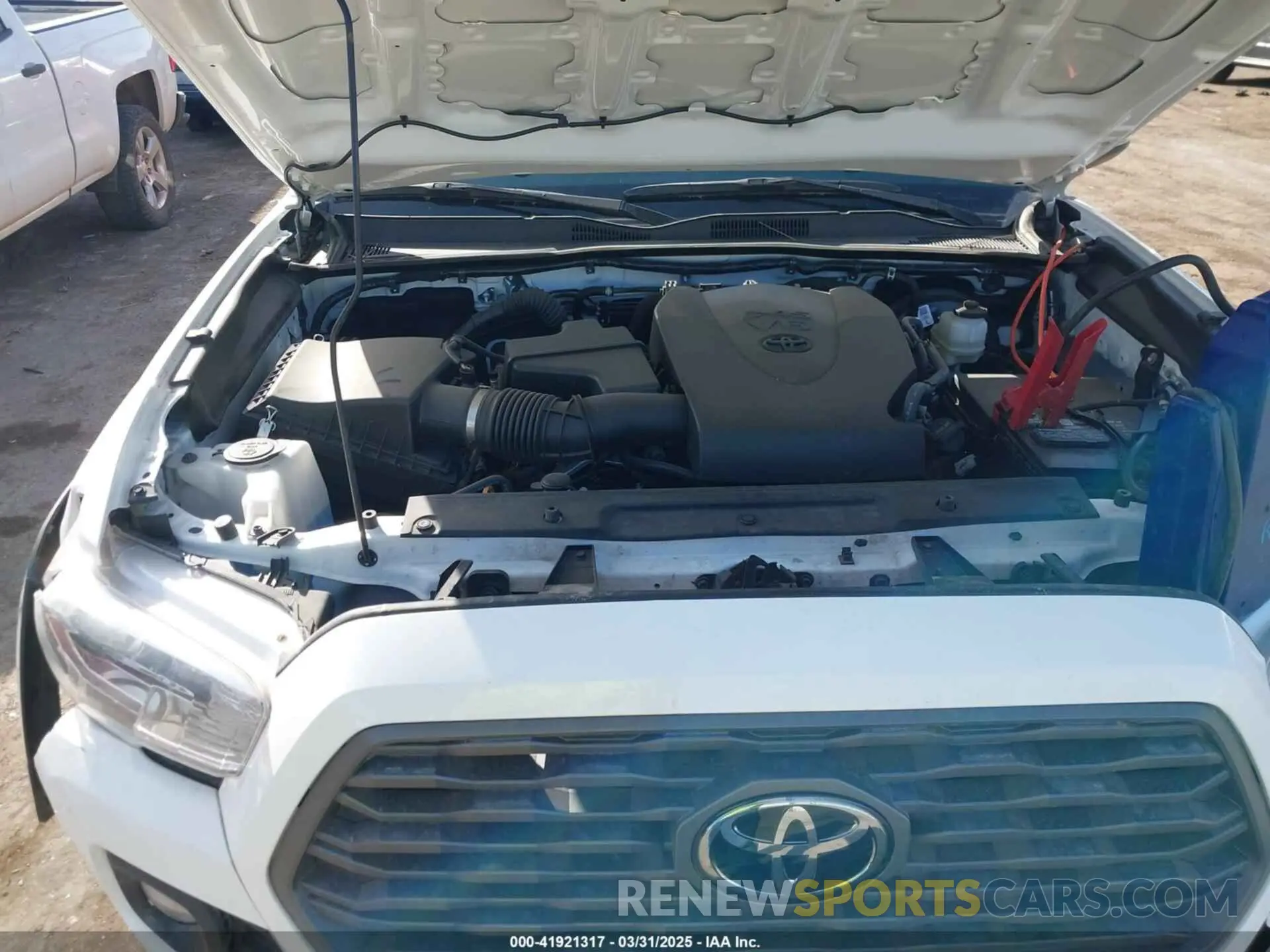 10 Photograph of a damaged car 3TMAZ5CN0PM211463 TOYOTA TACOMA 2023