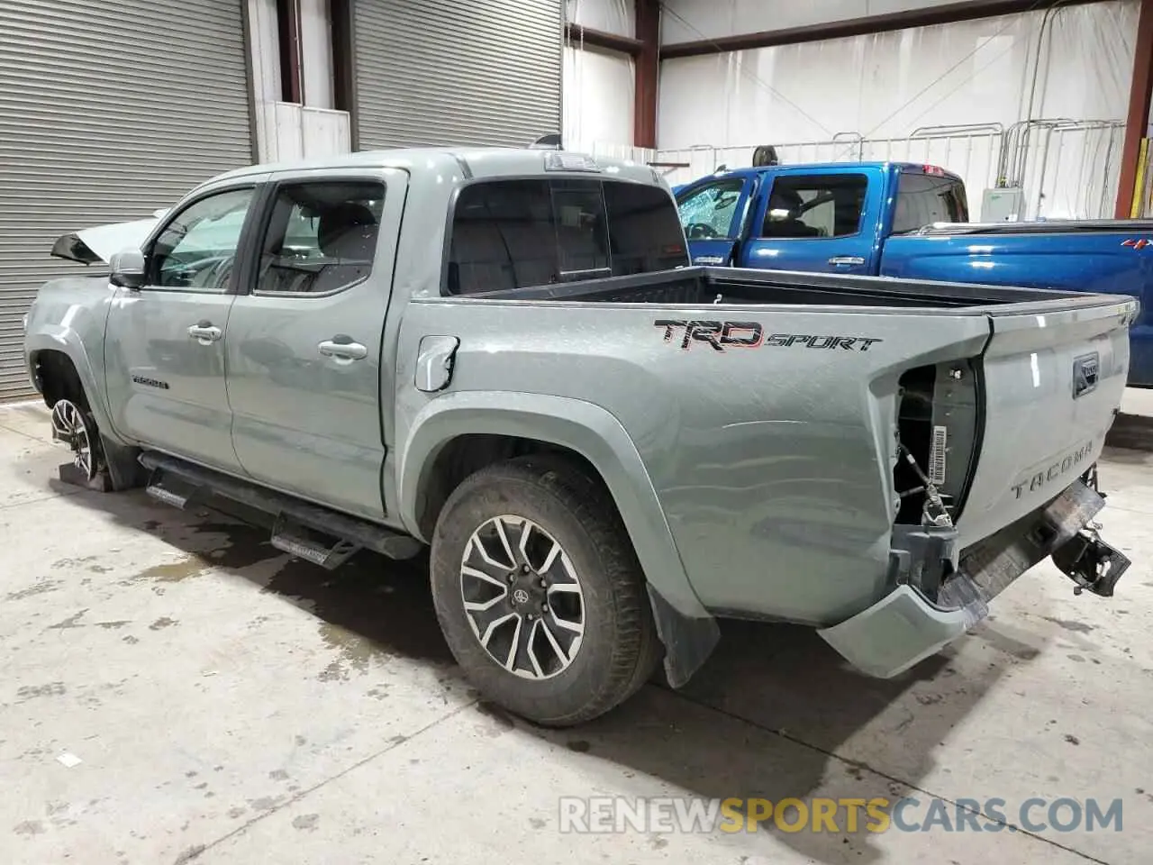2 Photograph of a damaged car 3TMAZ5CN1PM204618 TOYOTA TACOMA 2023