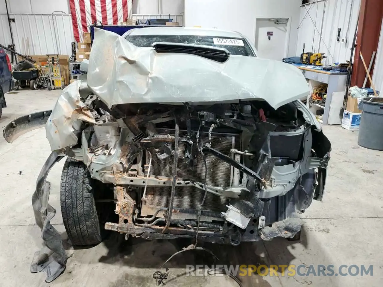 5 Photograph of a damaged car 3TMAZ5CN1PM204618 TOYOTA TACOMA 2023