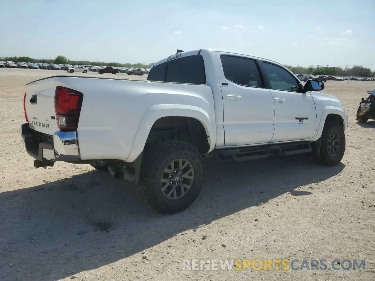 3 Photograph of a damaged car 3TMAZ5CN2PM215711 TOYOTA TACOMA 2023