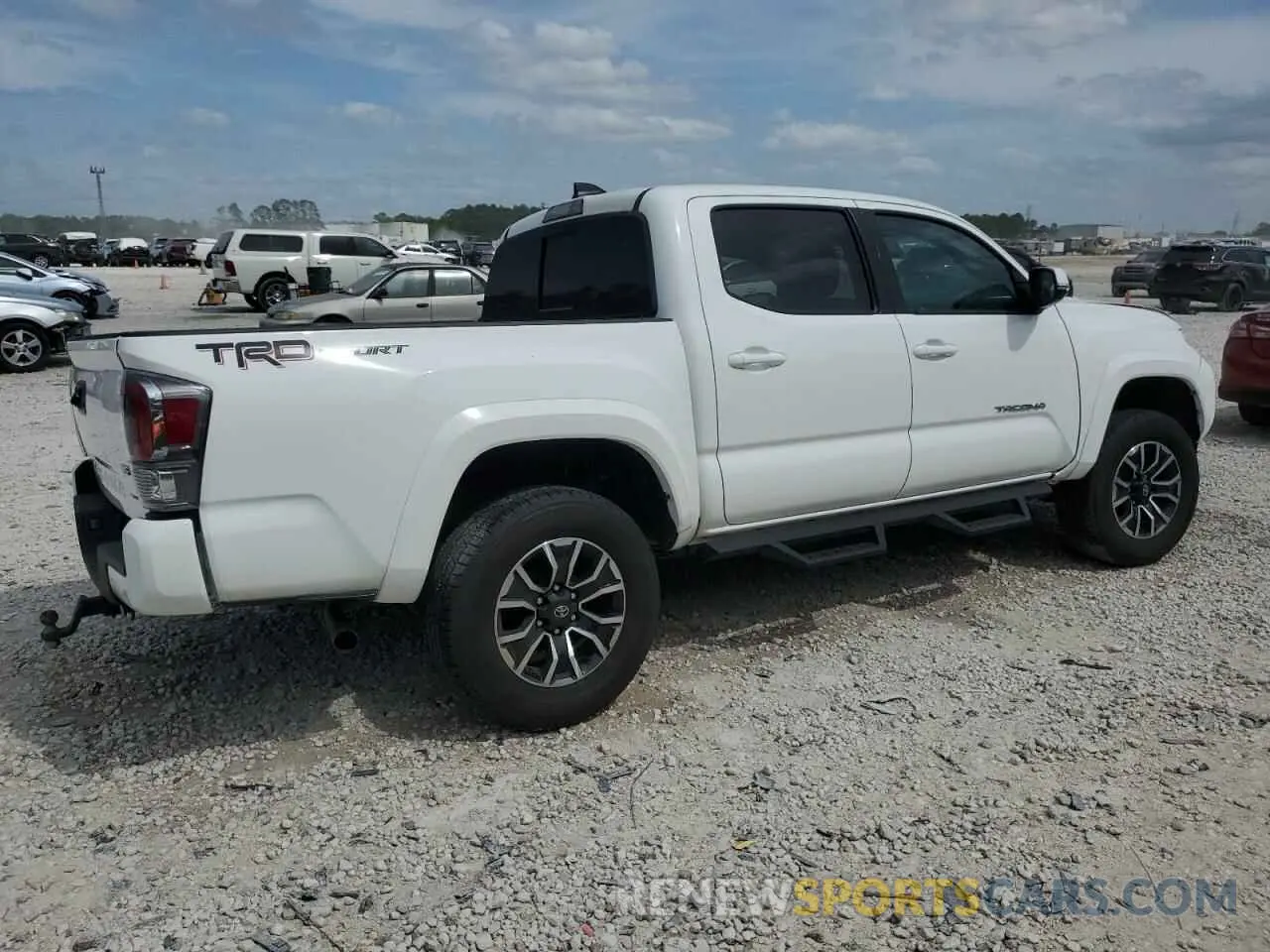 3 Photograph of a damaged car 3TMAZ5CN2PM217085 TOYOTA TACOMA 2023