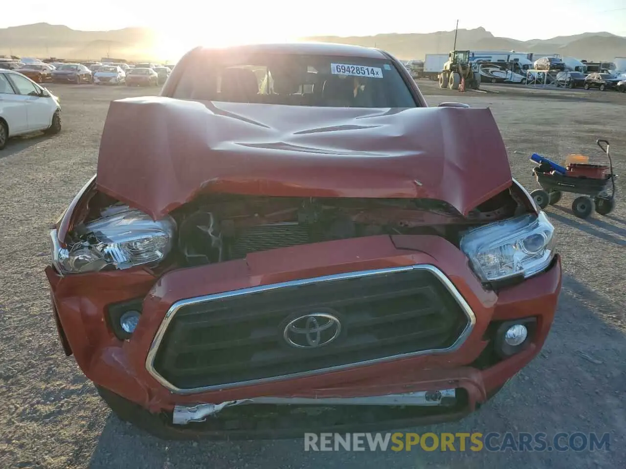 5 Photograph of a damaged car 3TMAZ5CN3PM209979 TOYOTA TACOMA 2023