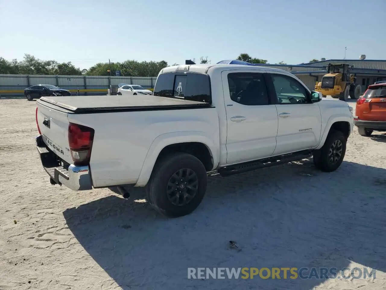 3 Photograph of a damaged car 3TMAZ5CN3PM212056 TOYOTA TACOMA 2023