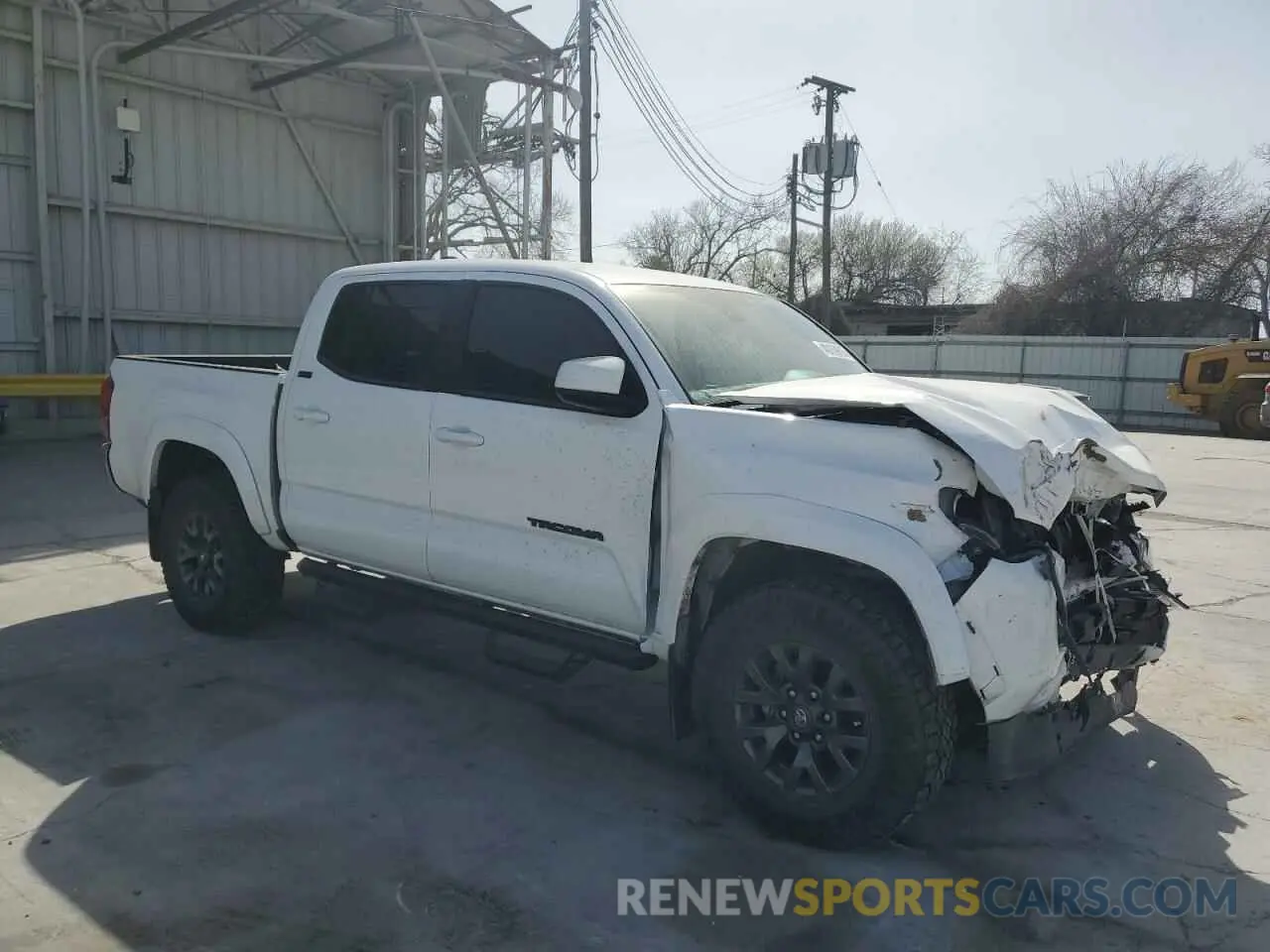 4 Photograph of a damaged car 3TMAZ5CN4PM208565 TOYOTA TACOMA 2023