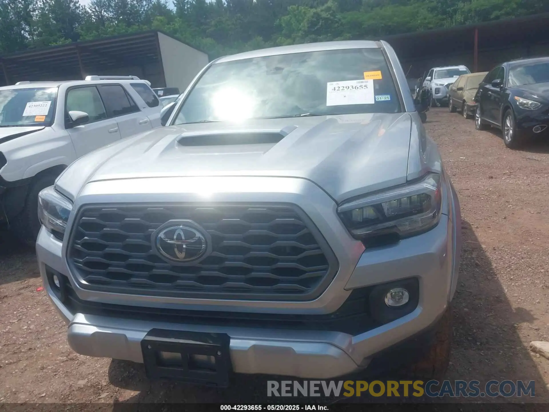 11 Photograph of a damaged car 3TMAZ5CN5PM204251 TOYOTA TACOMA 2023