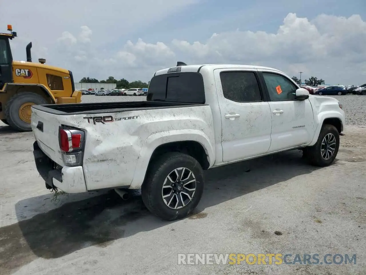 3 Photograph of a damaged car 3TMAZ5CN6PM212584 TOYOTA TACOMA 2023