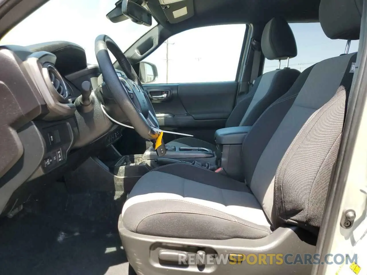 7 Photograph of a damaged car 3TMAZ5CN6PM215159 TOYOTA TACOMA 2023