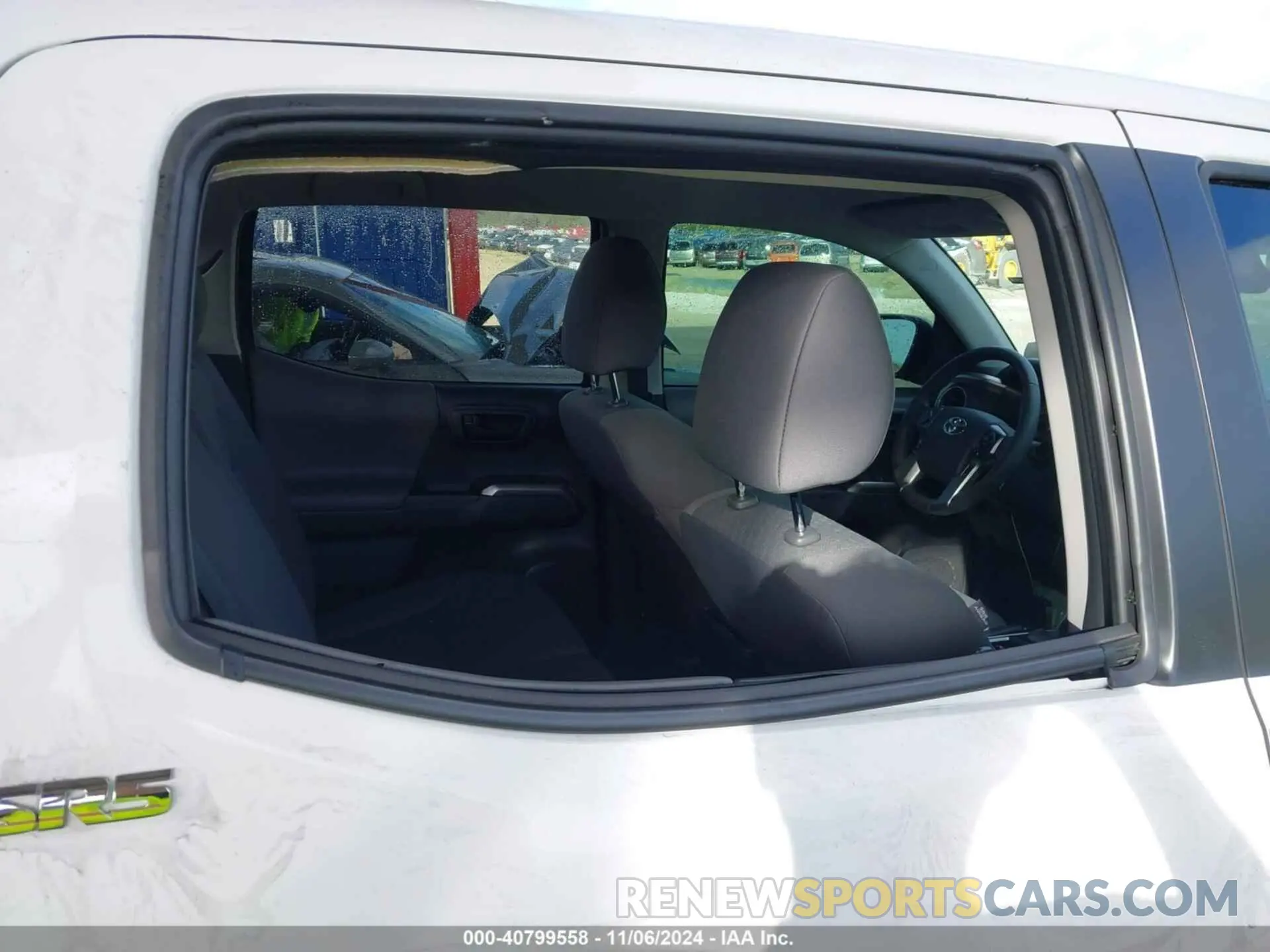 6 Photograph of a damaged car 3TMAZ5CN7PM218023 TOYOTA TACOMA 2023