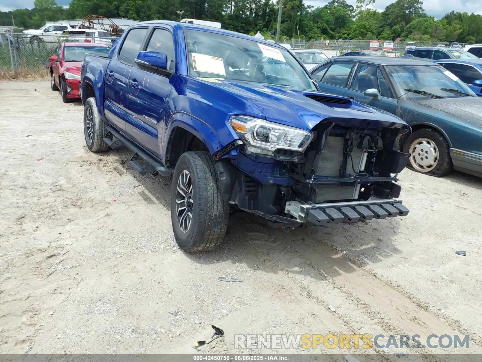 1 Photograph of a damaged car 3TMAZ5CN8PM204969 TOYOTA TACOMA 2023