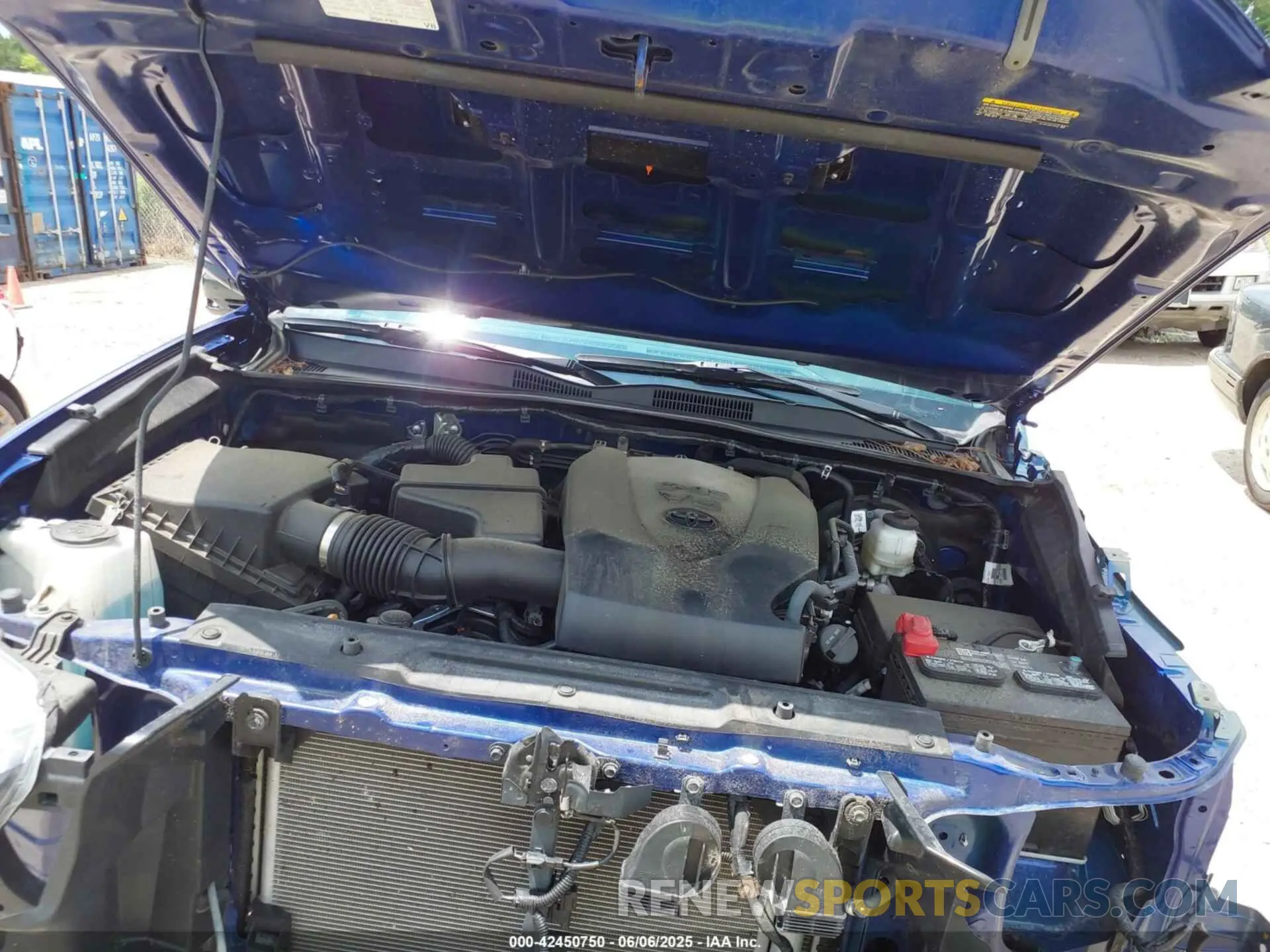 10 Photograph of a damaged car 3TMAZ5CN8PM204969 TOYOTA TACOMA 2023