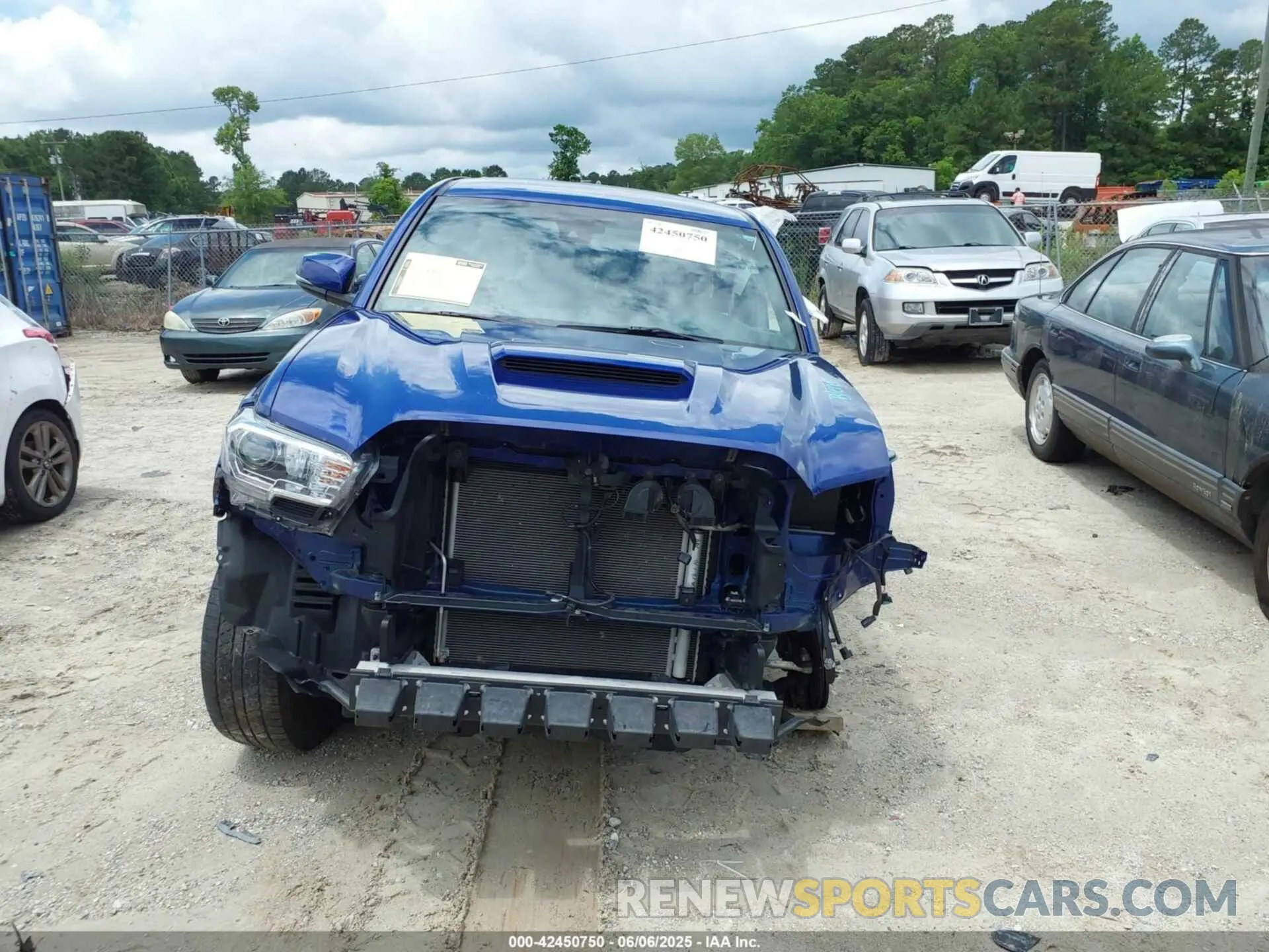 13 Photograph of a damaged car 3TMAZ5CN8PM204969 TOYOTA TACOMA 2023