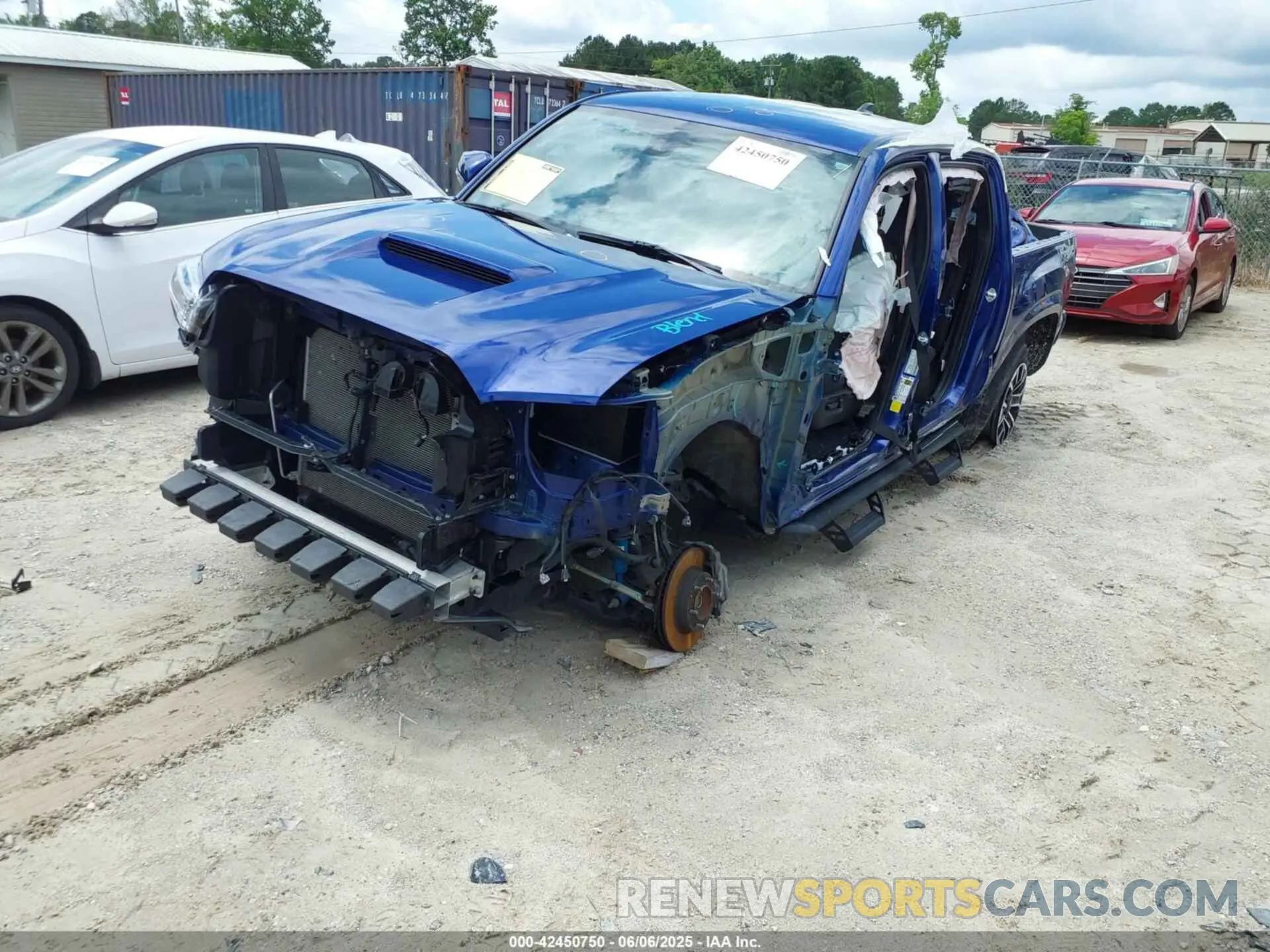 2 Photograph of a damaged car 3TMAZ5CN8PM204969 TOYOTA TACOMA 2023