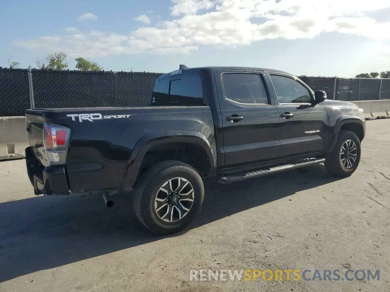 3 Photograph of a damaged car 3TMAZ5CN9PM198440 TOYOTA TACOMA 2023