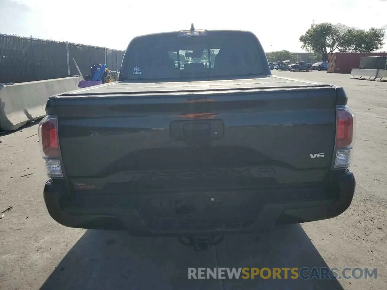 6 Photograph of a damaged car 3TMAZ5CN9PM198440 TOYOTA TACOMA 2023