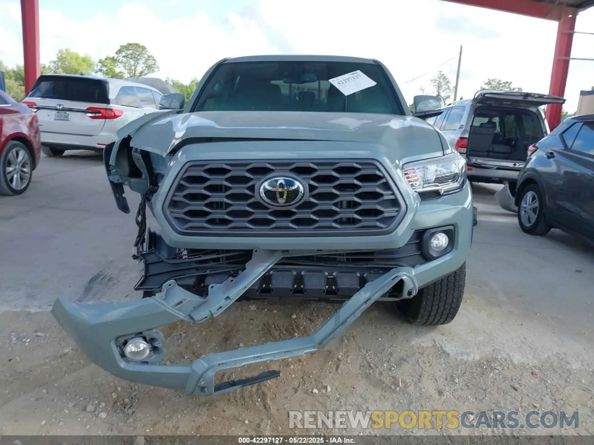 12 Photograph of a damaged car 3TMAZ5CN9PM208125 TOYOTA TACOMA 2023