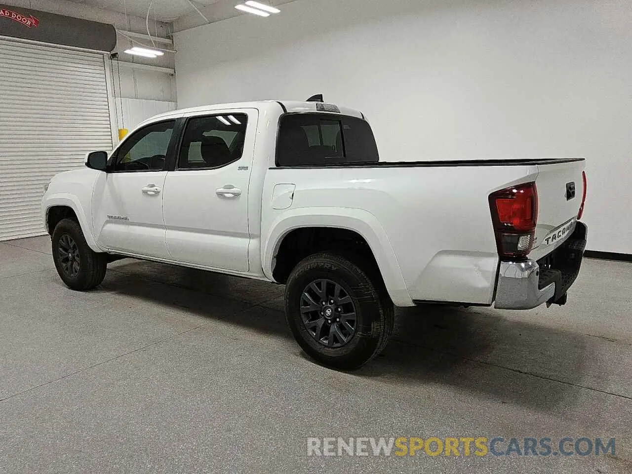 2 Photograph of a damaged car 3TMAZ5CNXPM201457 TOYOTA TACOMA 2023