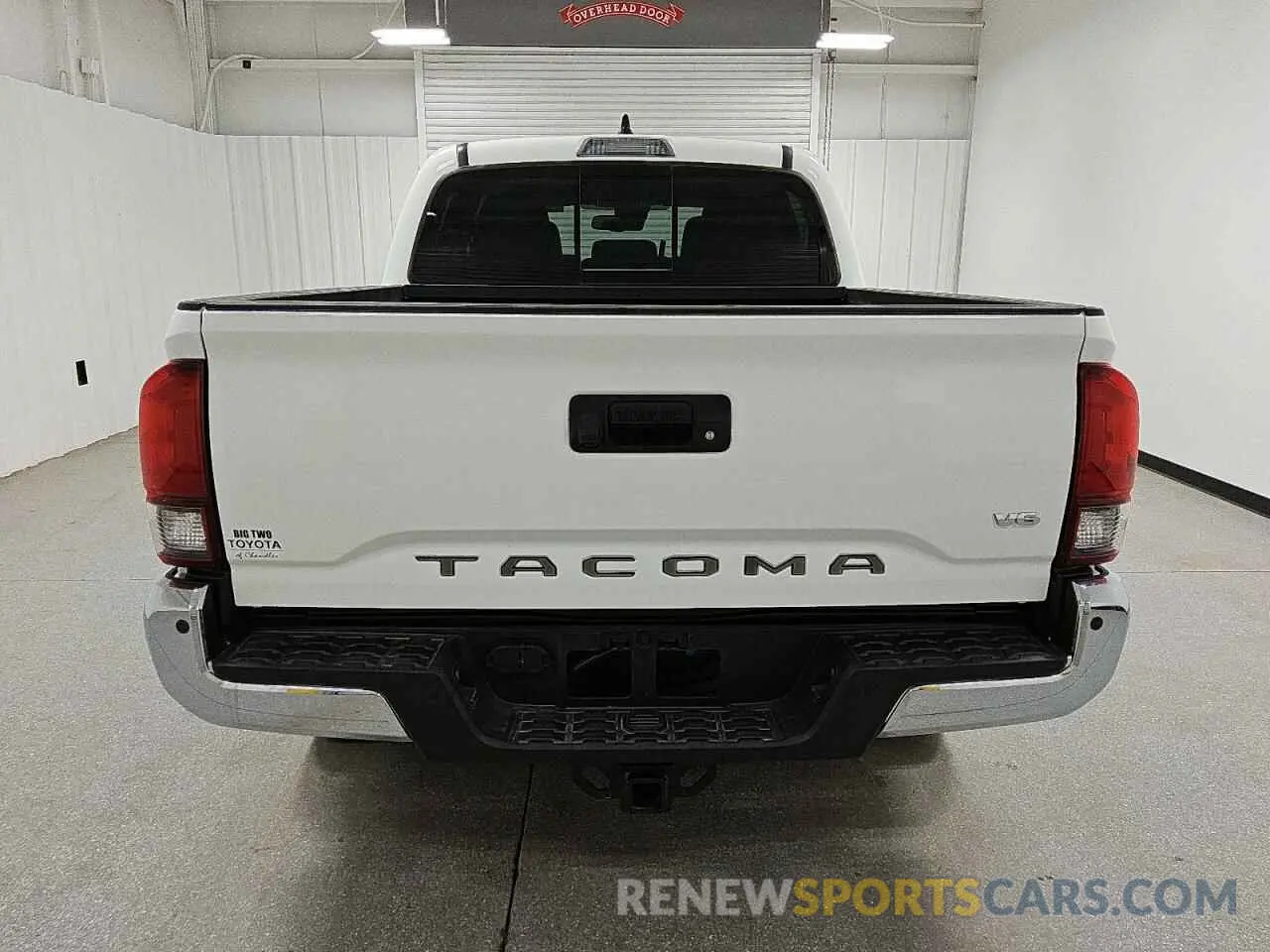 6 Photograph of a damaged car 3TMAZ5CNXPM201457 TOYOTA TACOMA 2023