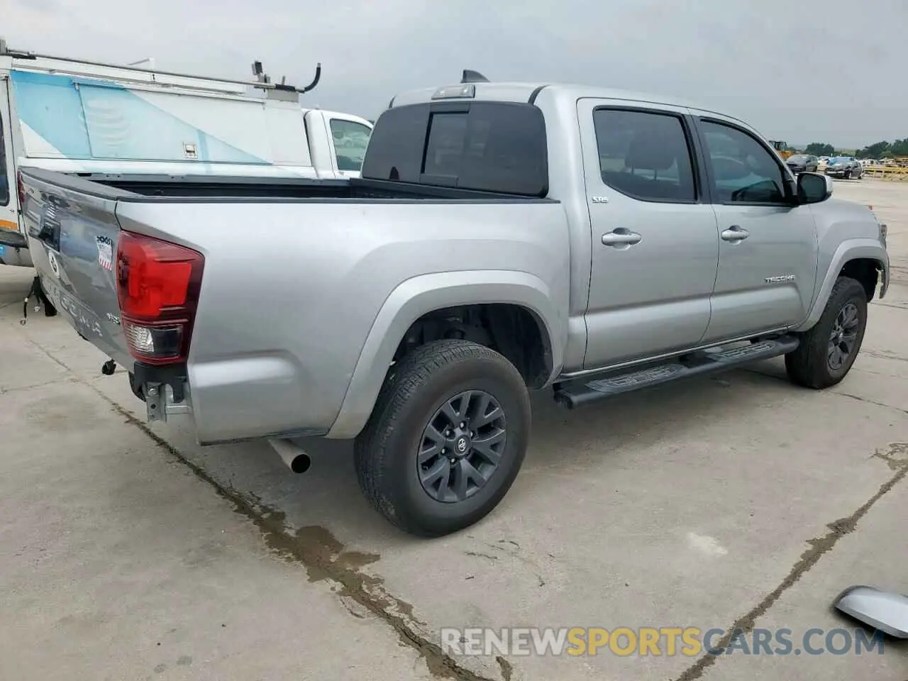 3 Photograph of a damaged car 3TMAZ5CNXPM213141 TOYOTA TACOMA 2023