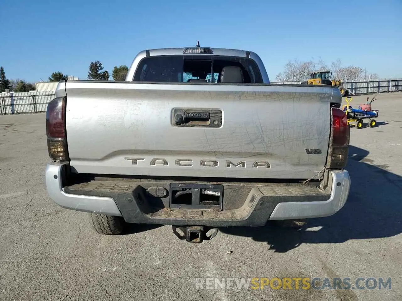 6 Photograph of a damaged car 3TMCZ5AN0PM538974 TOYOTA TACOMA 2023