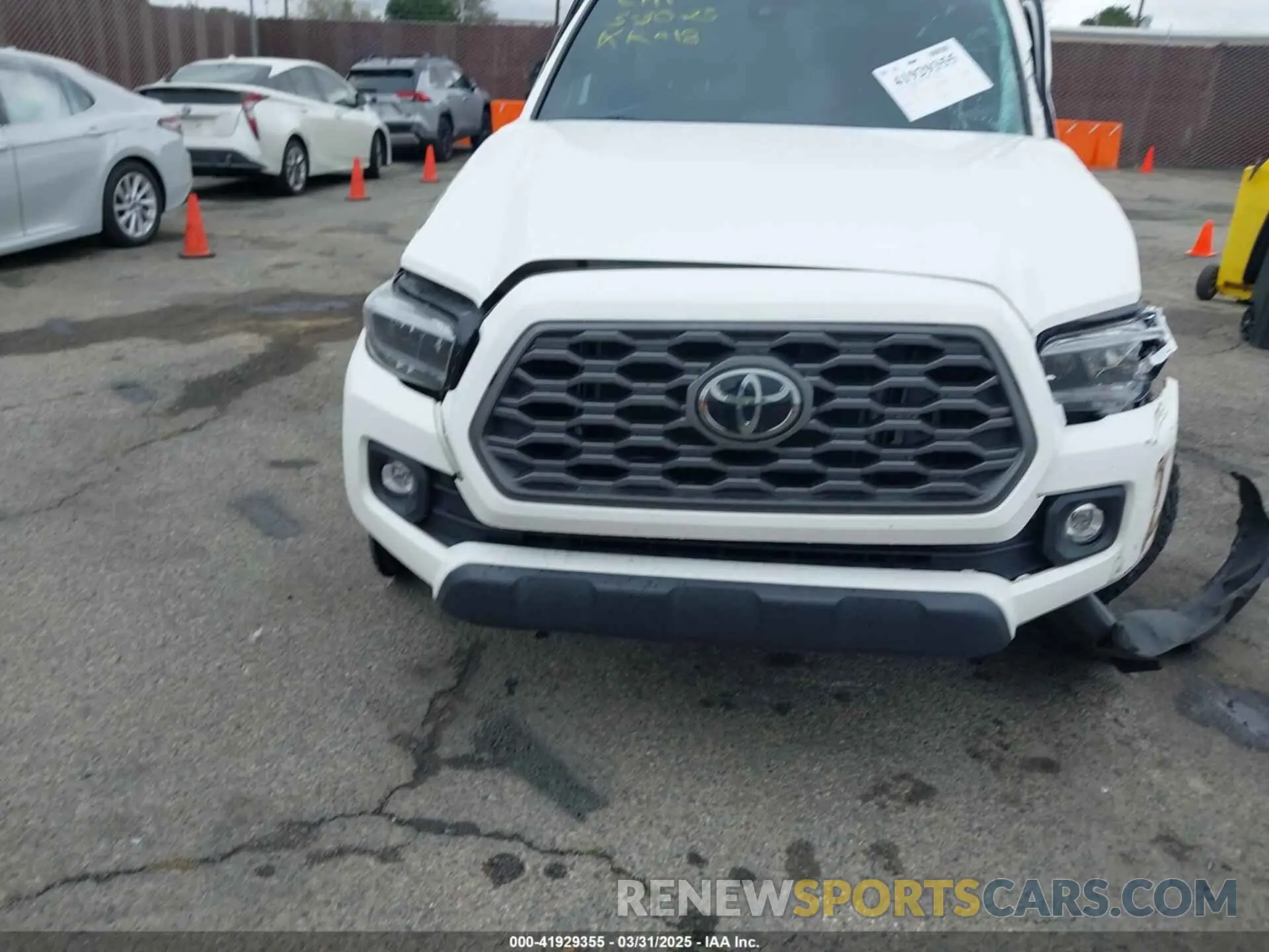 12 Photograph of a damaged car 3TMCZ5AN0PM550641 TOYOTA TACOMA 2023